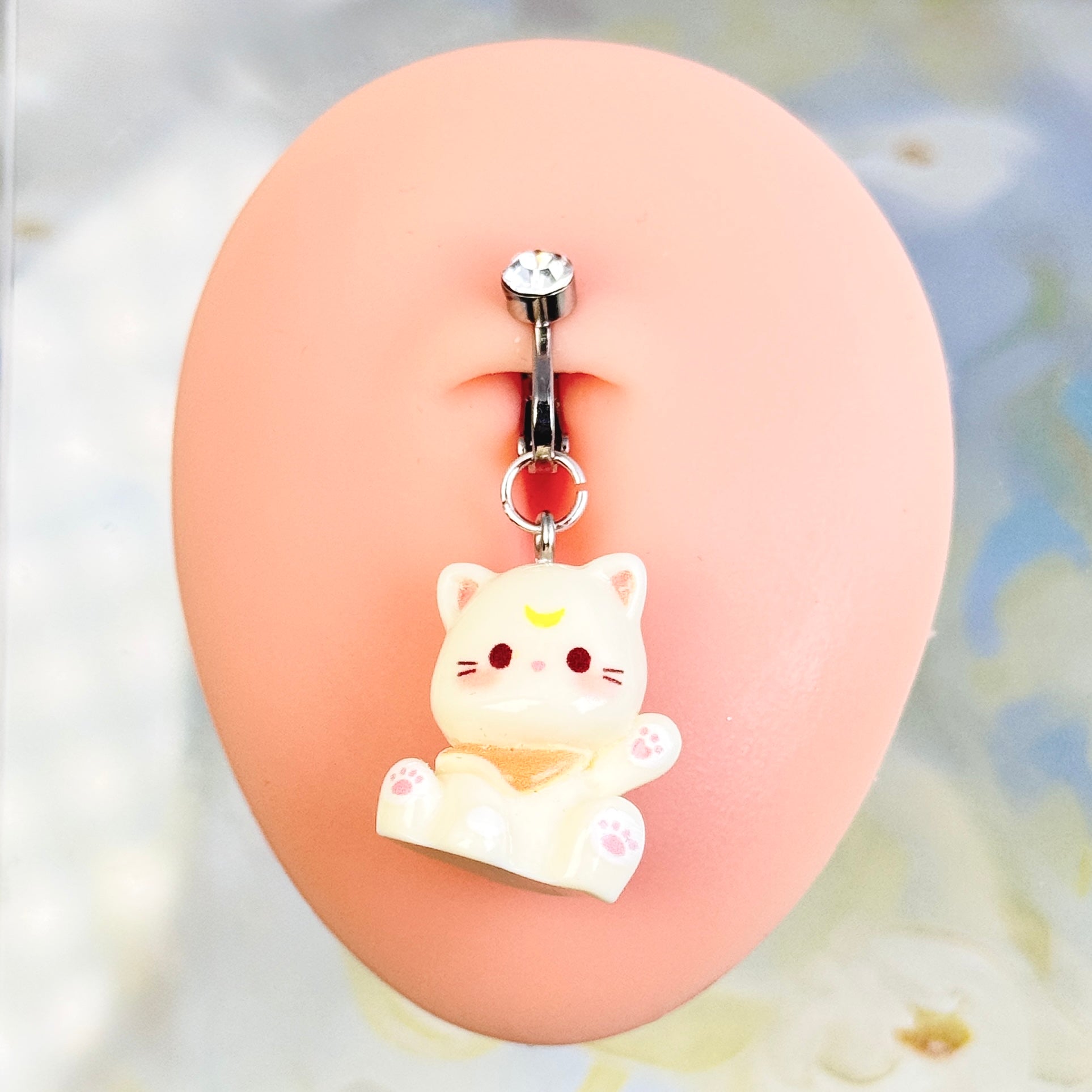 Dreamy Cat Kiss Non-Piercing Navel Clip