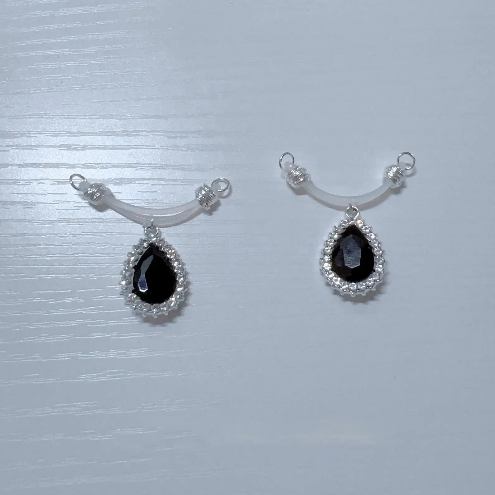 Pendant Fake Nipple Clamp