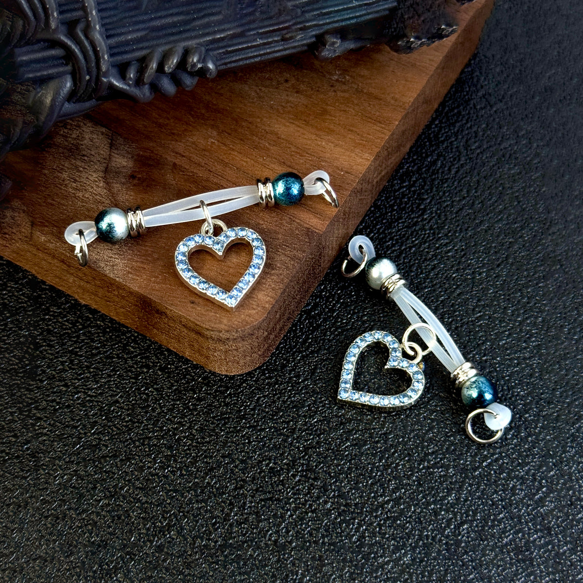Luna Sapphire Heart Clips™