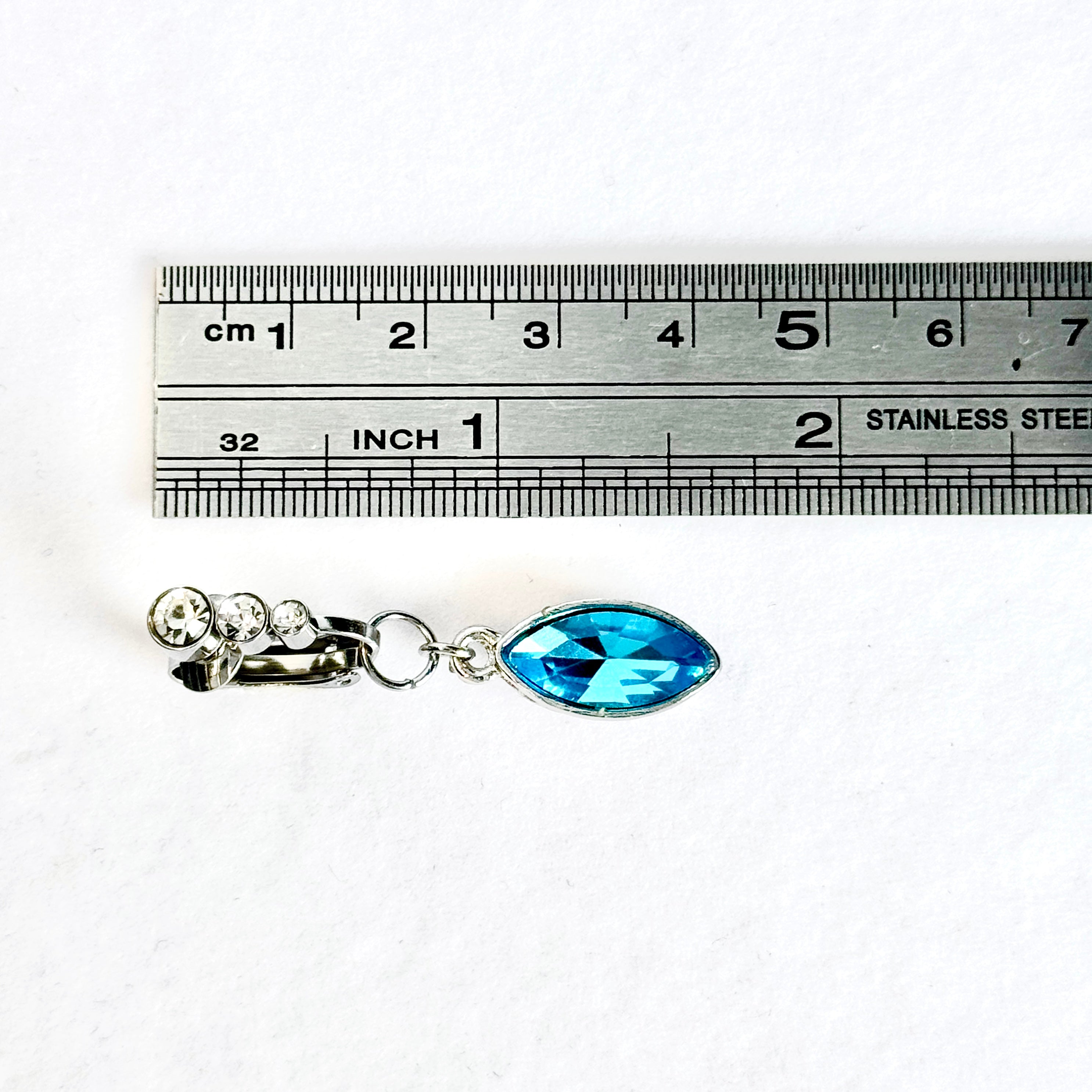 Luna Sapphire Marquise Navel Clip™
