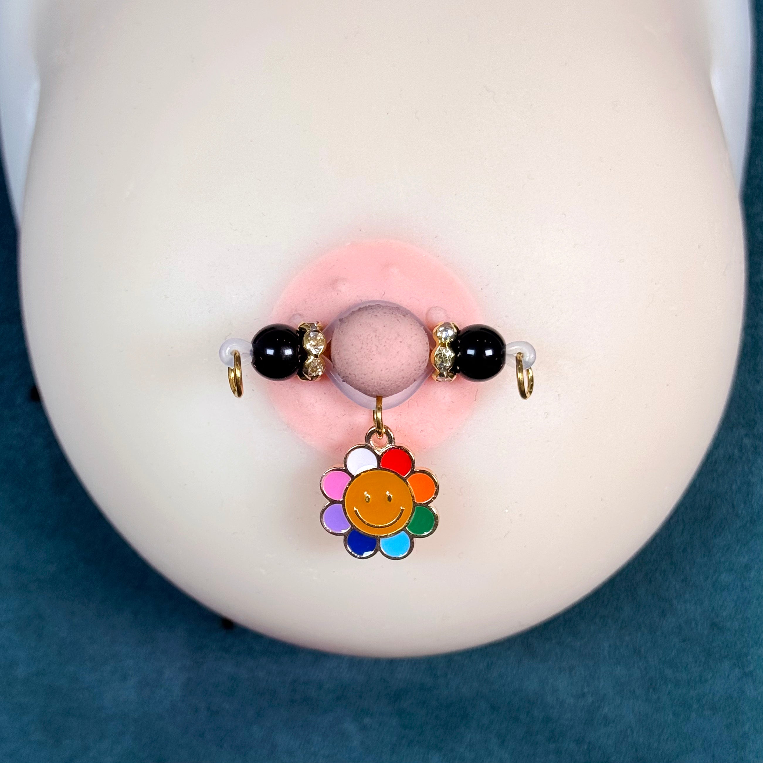 Smiley Daisy Clip 🌼