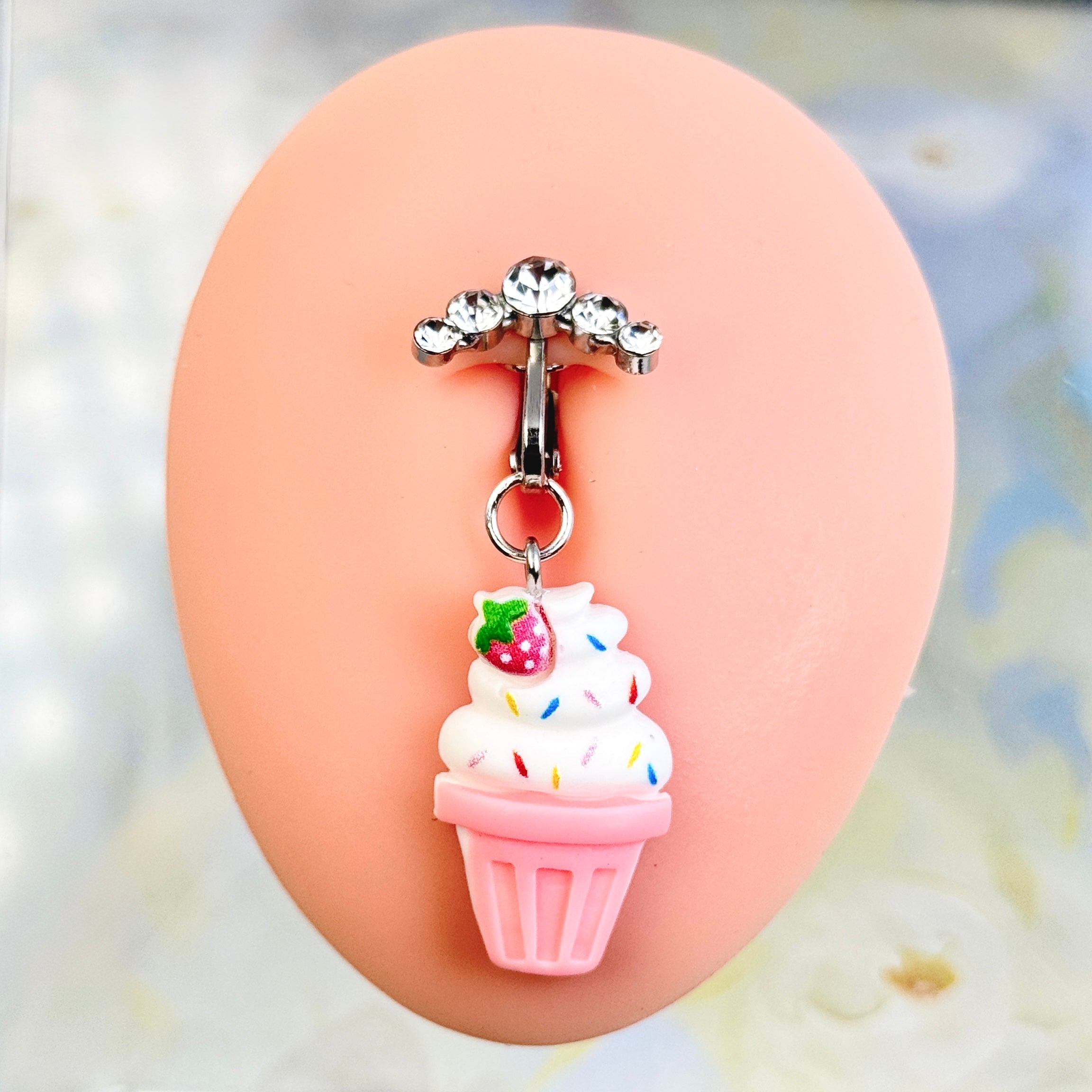 Strawberry Cream Non-Piercing Navel Clip