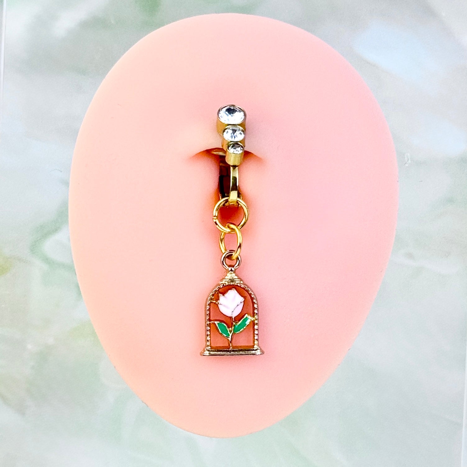 The symbolic meaning of navel jewelry