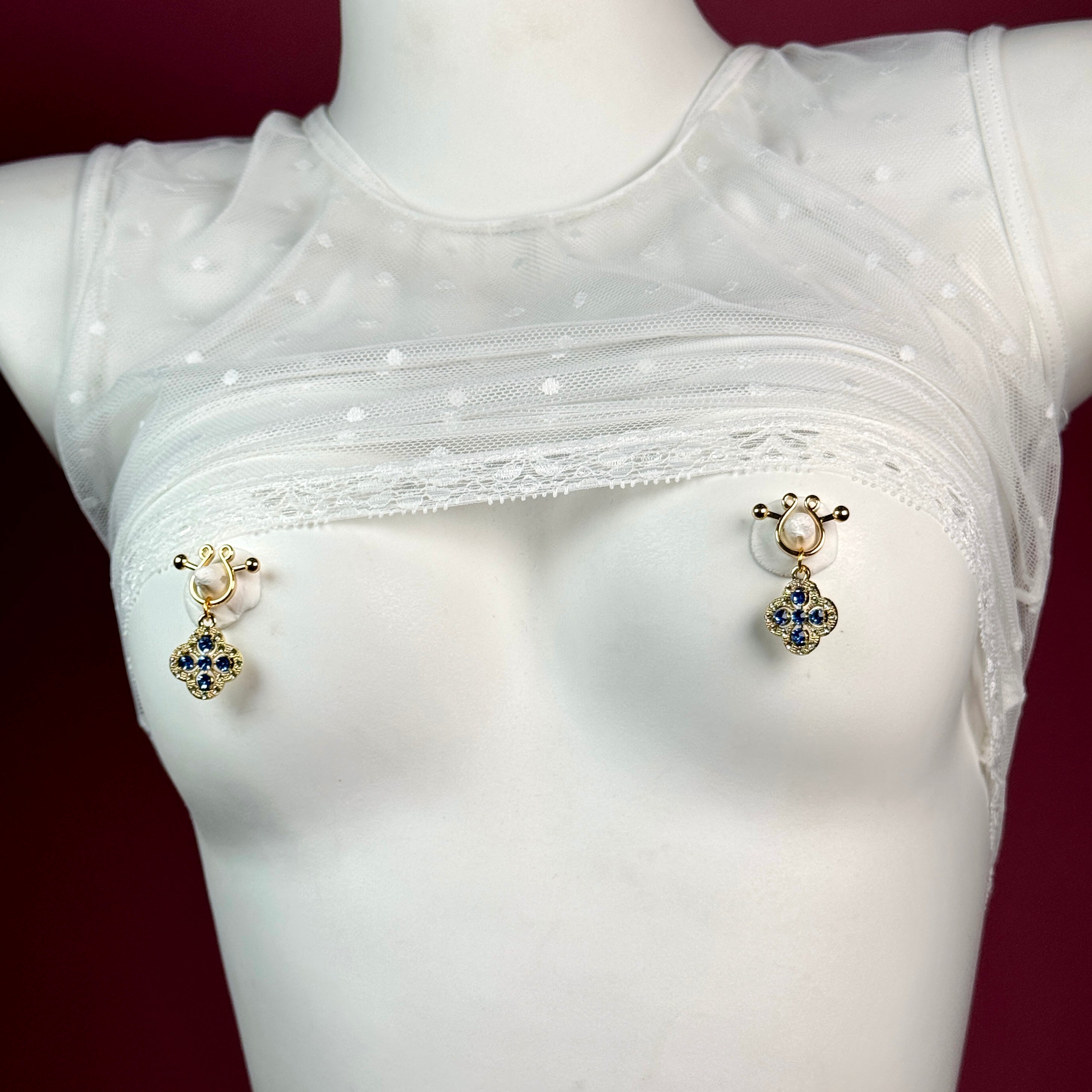 Sapphire Clover Nipple Clamps