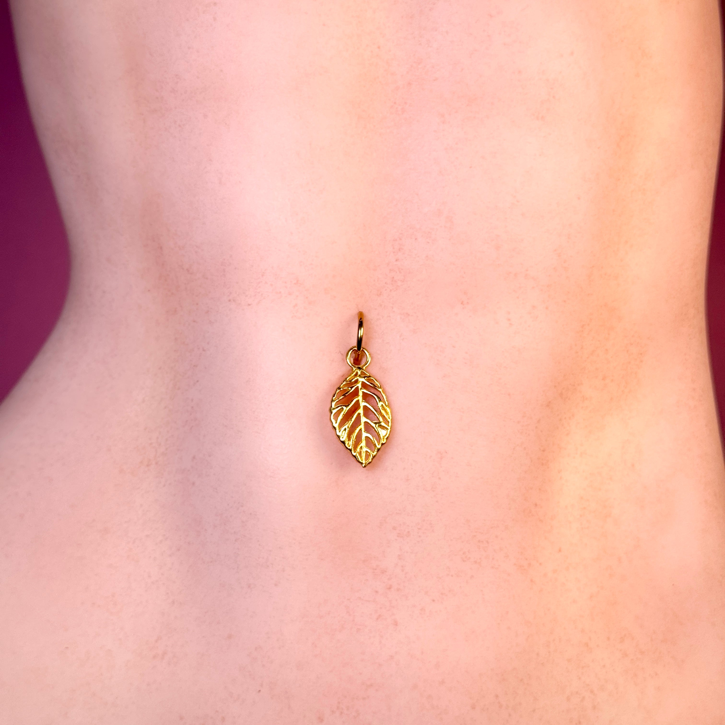 Luna Golden Leaf Navel Clip™