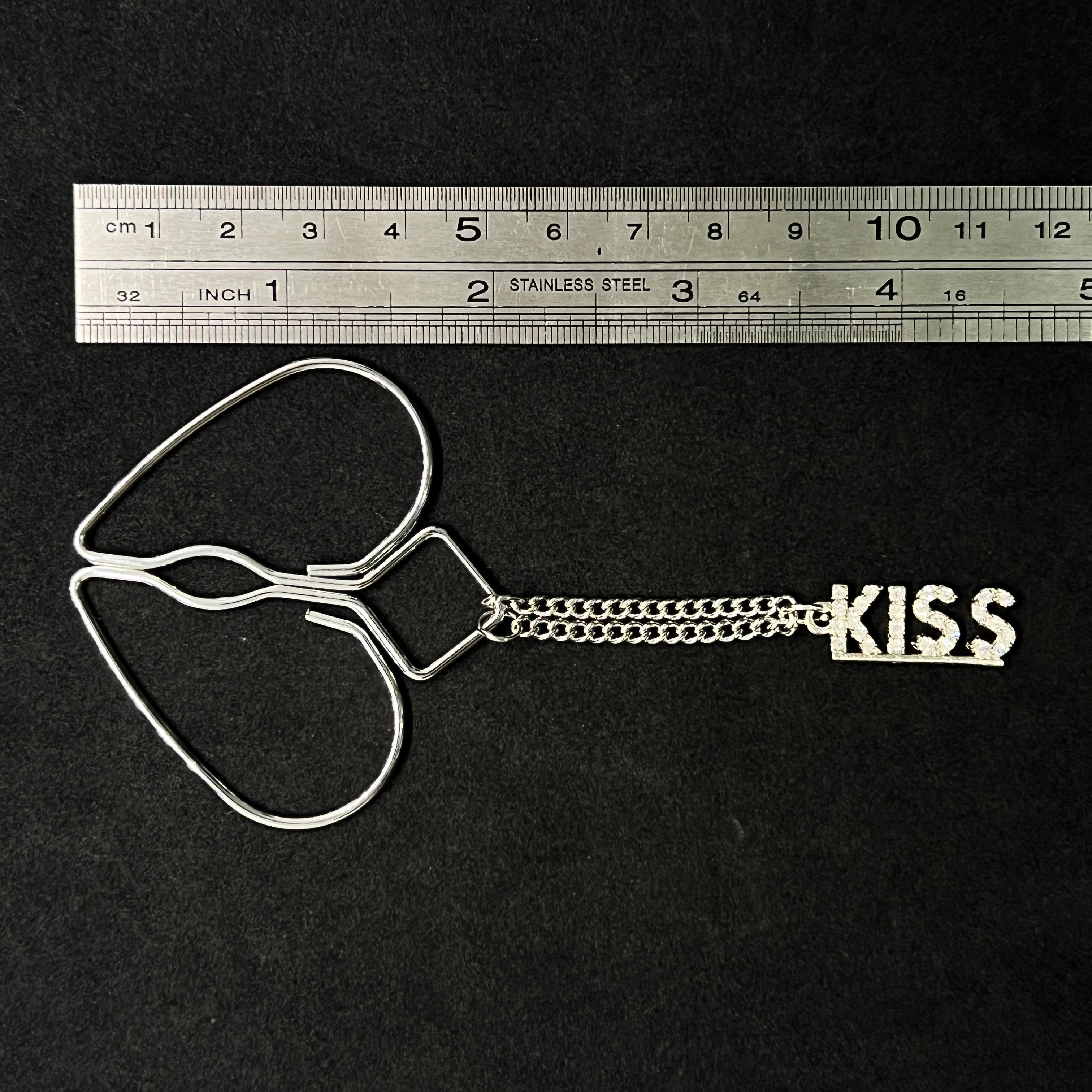 Bold KISS Men’s Nipple Jewelry