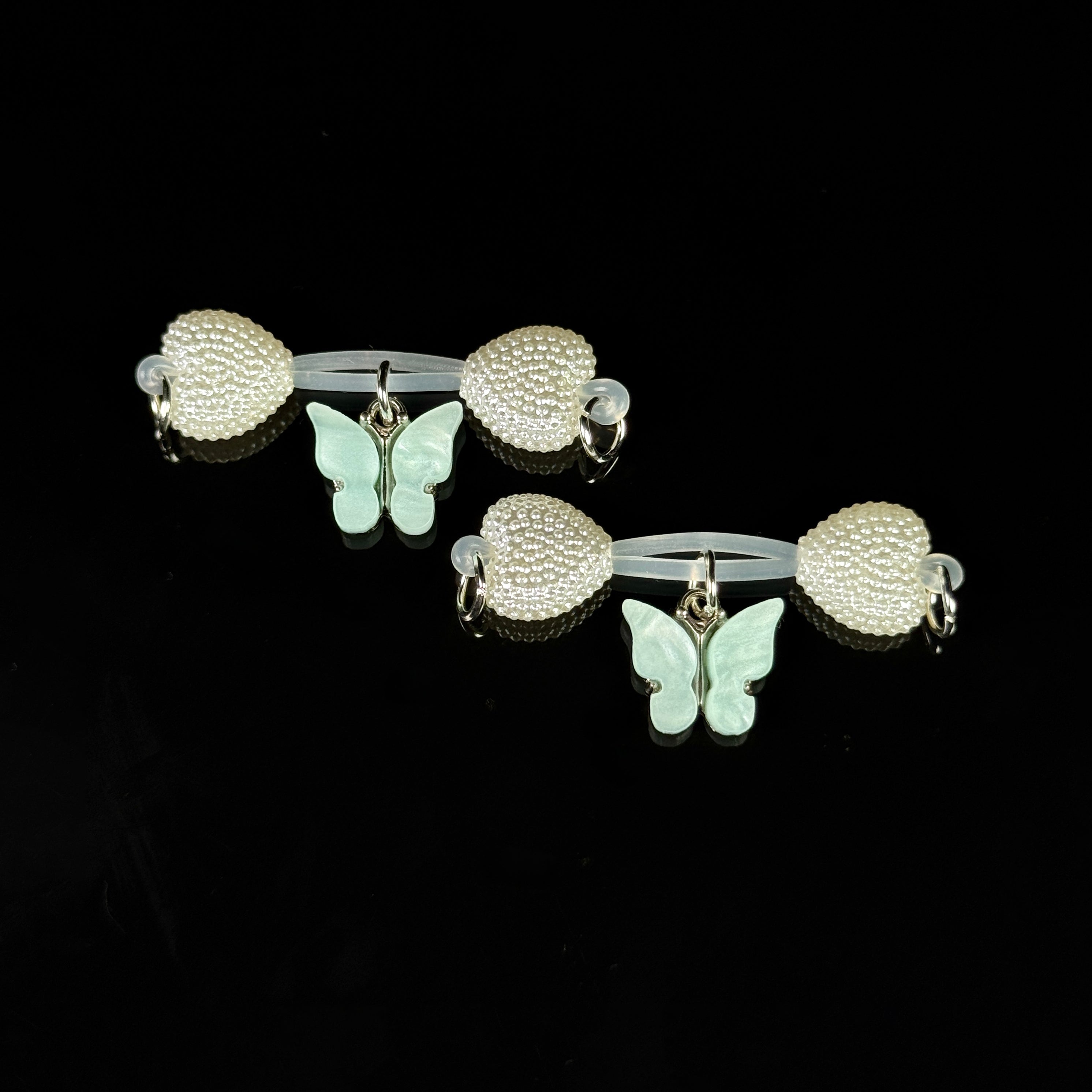 nipple clamps made of pearl powder