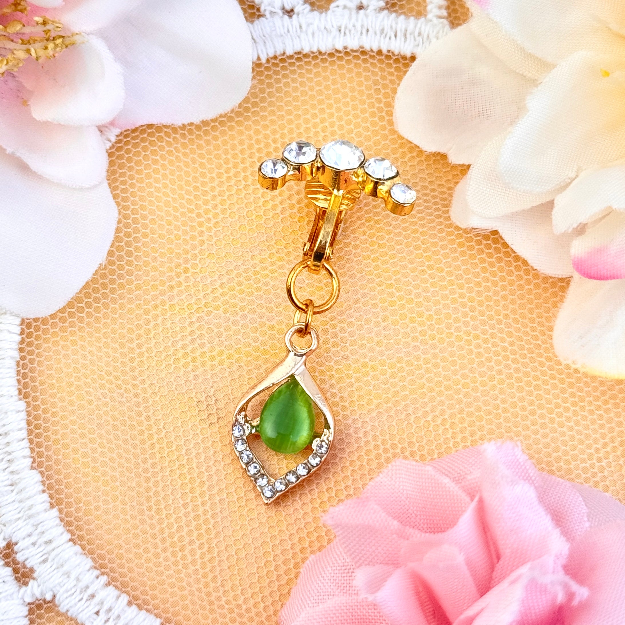 Emerald Teardrop Belly Clip