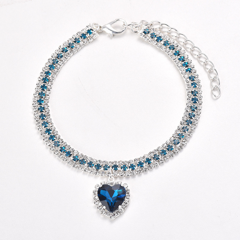 Rhinestone pet necklace
