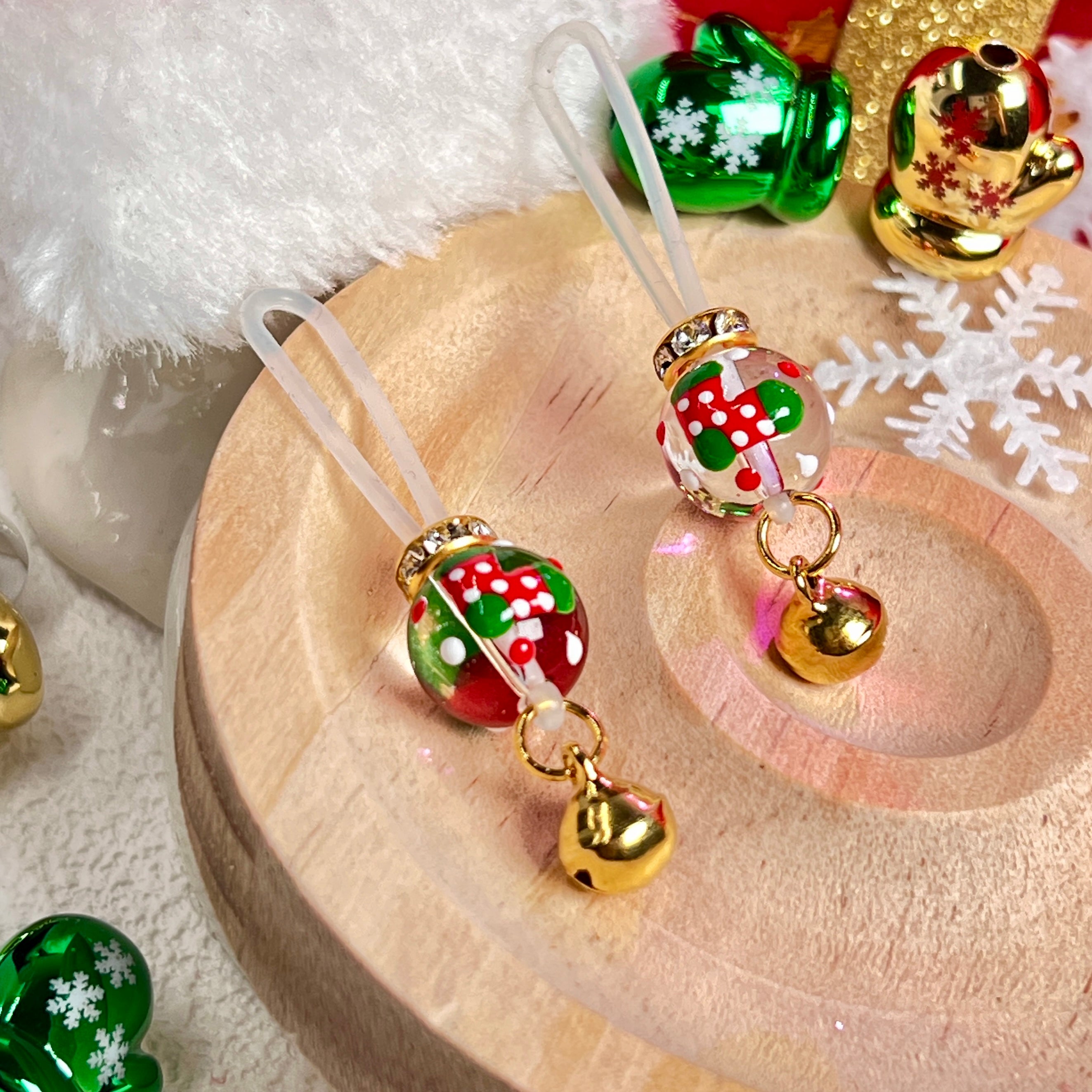 Jingle Temptation Clamp