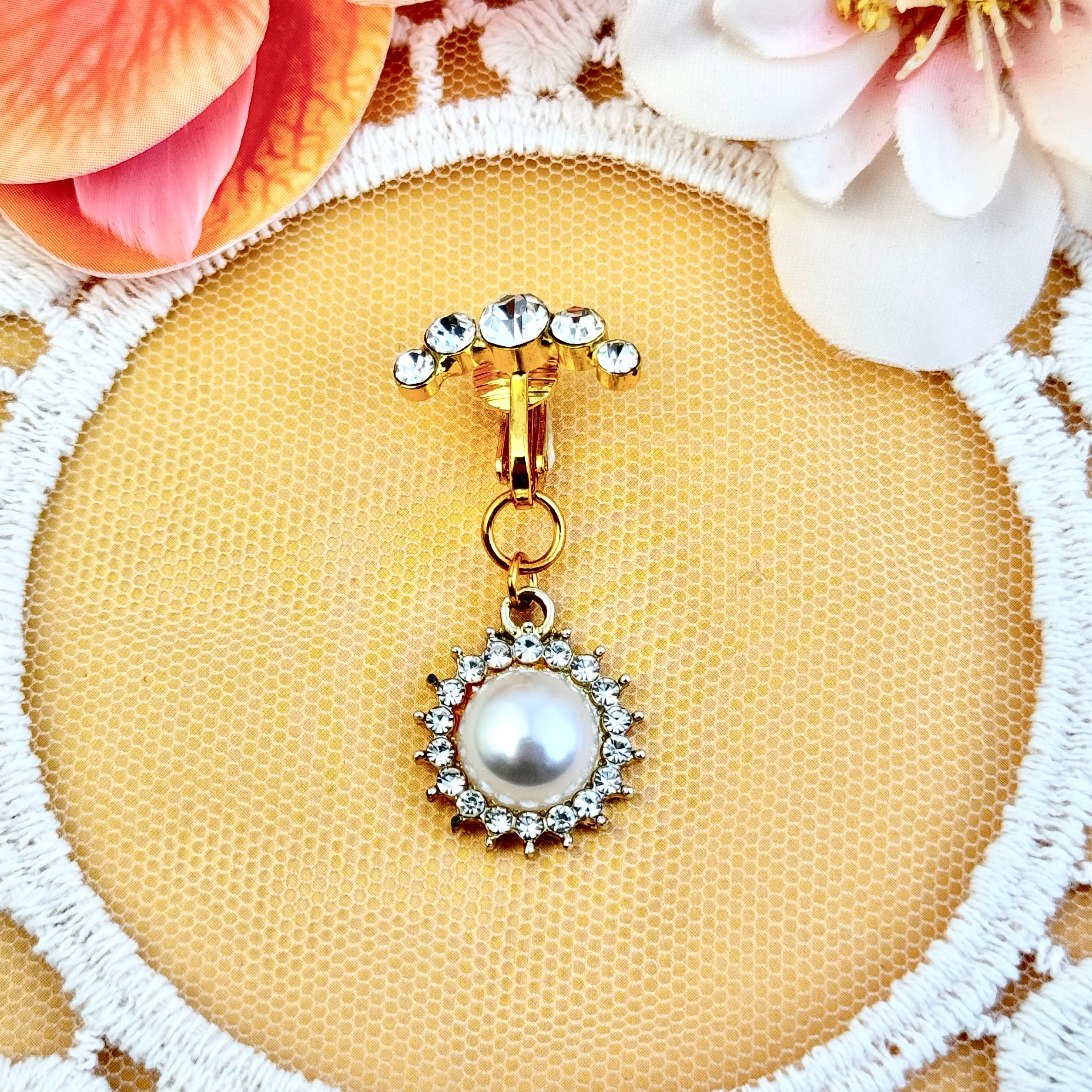 Pearl Sun Goddess Belly Clip
