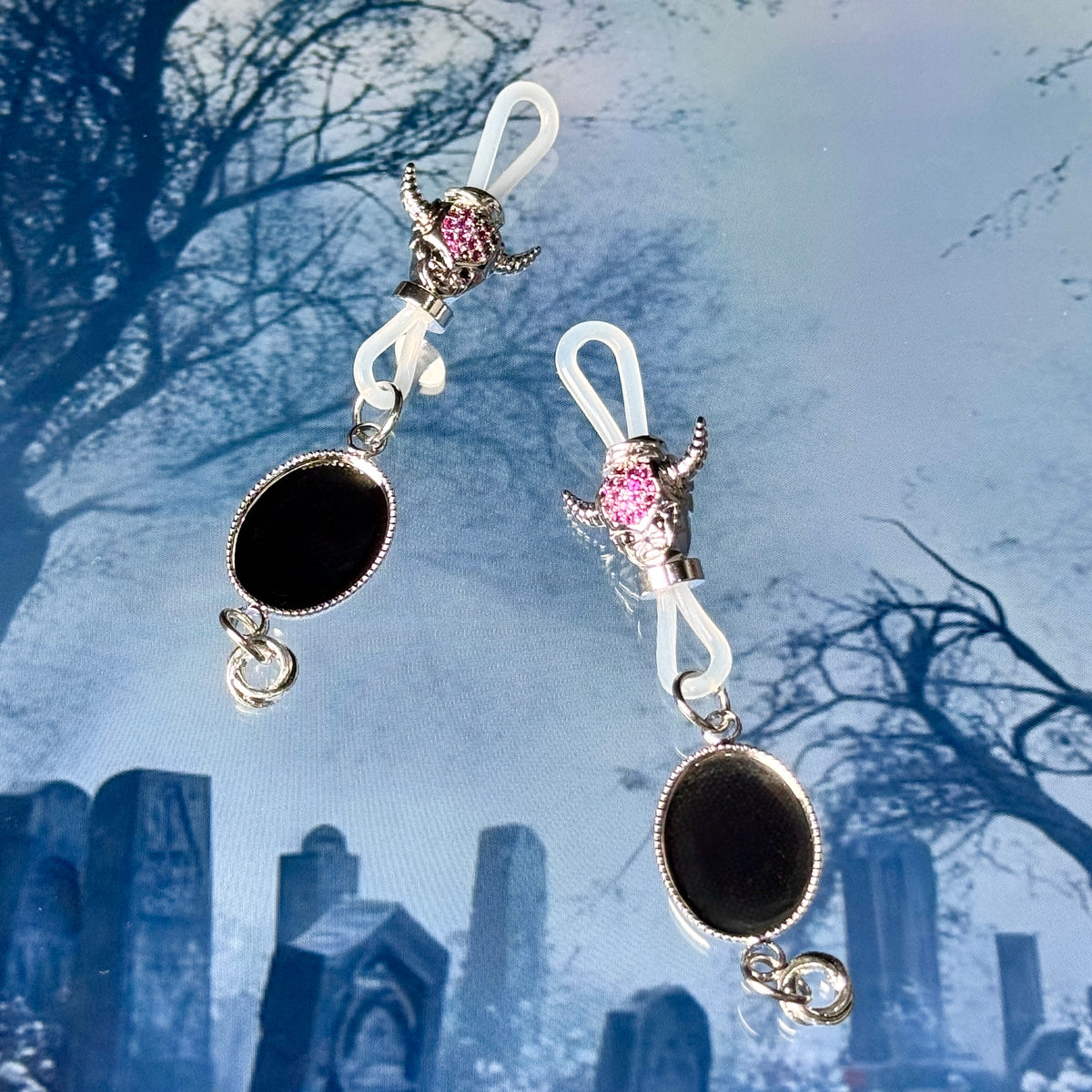 Obsidian Demon Charm Clip