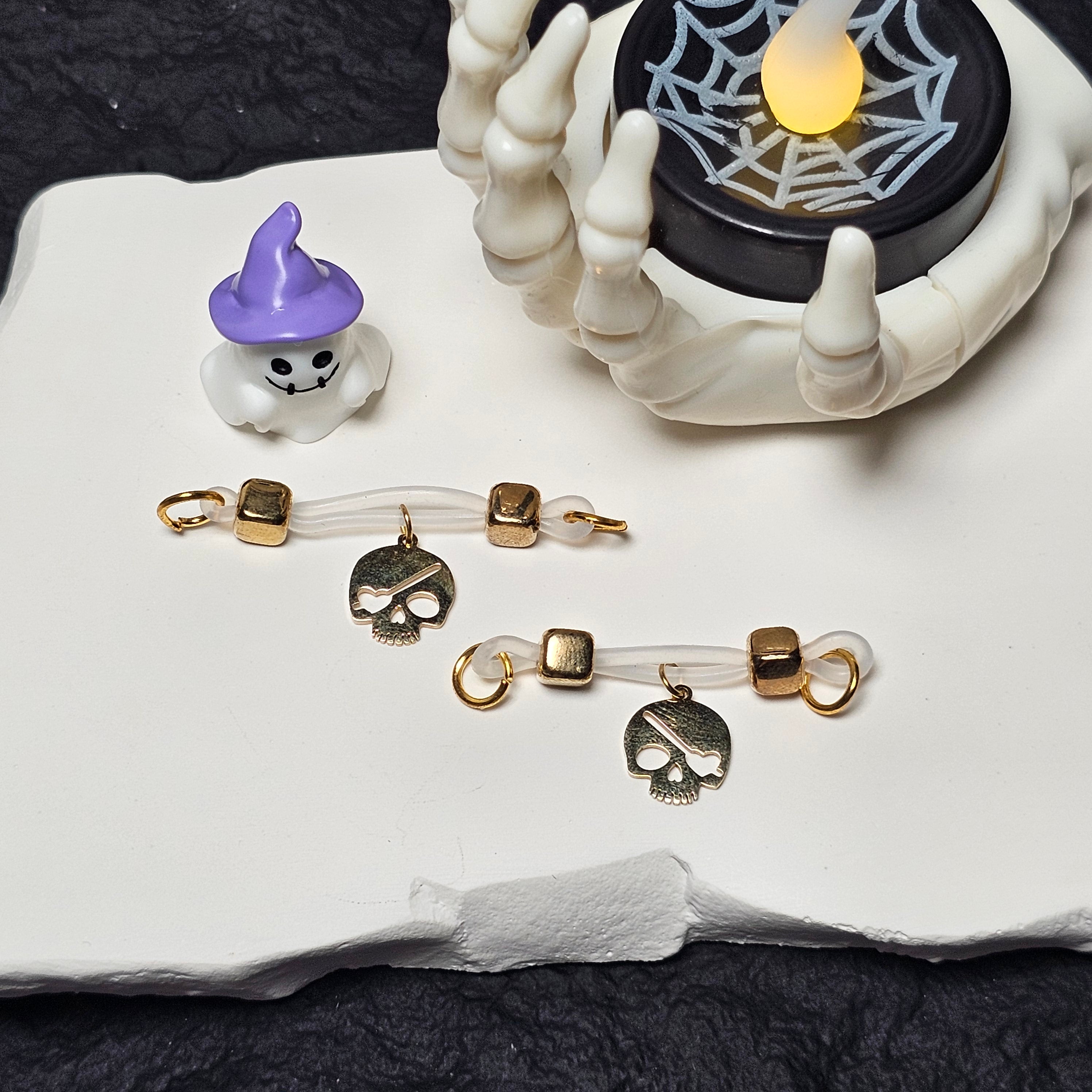 Skull Bar Charm