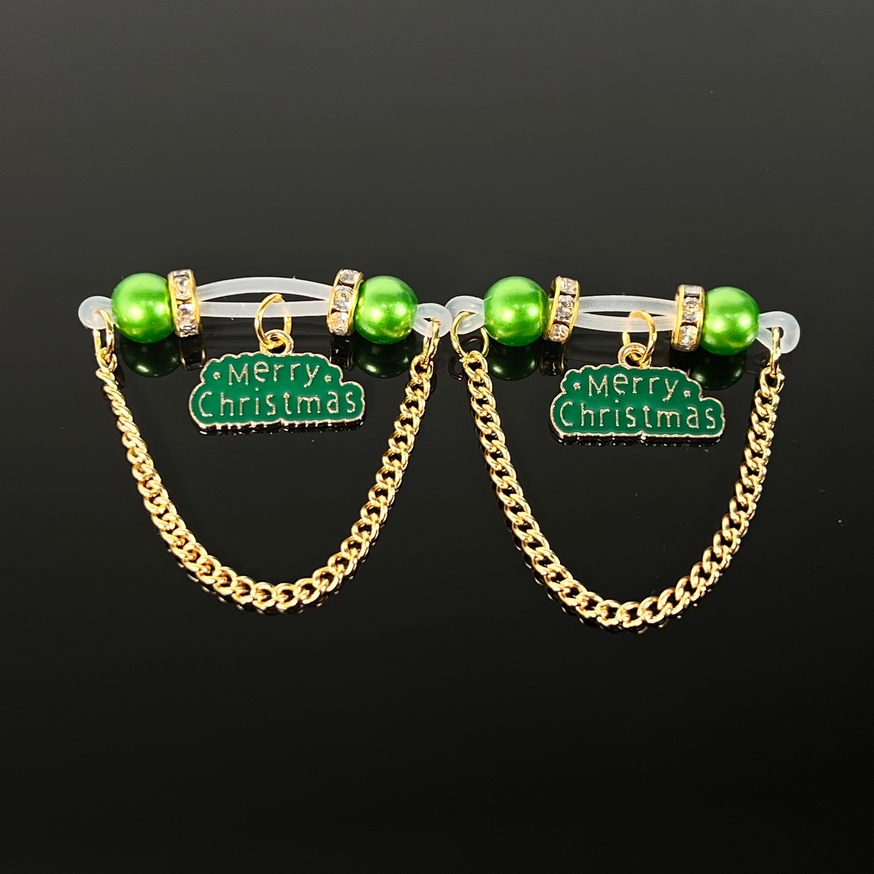 Snowy Evergreen Clips