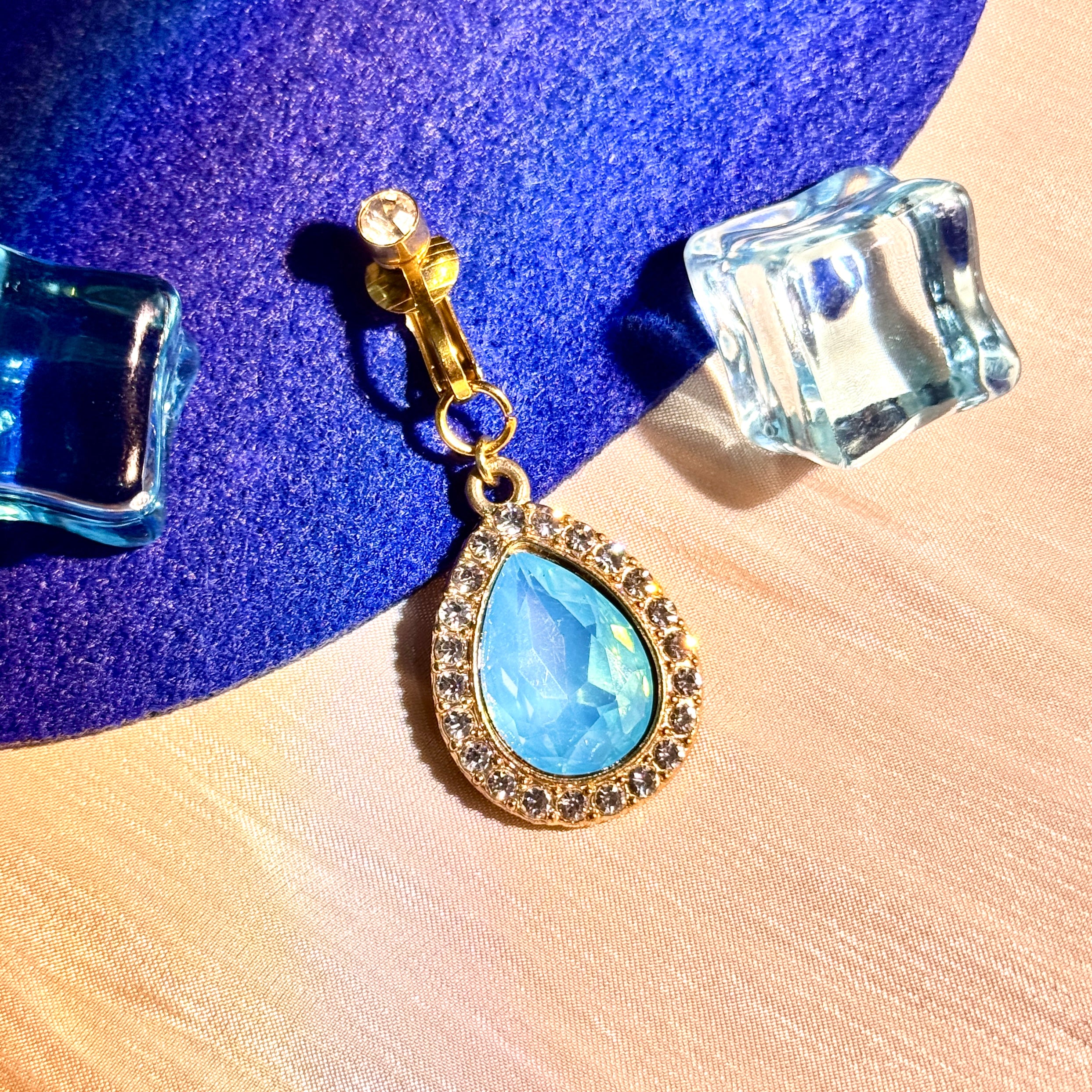 Luna Sapphire Drop Navel Clip™