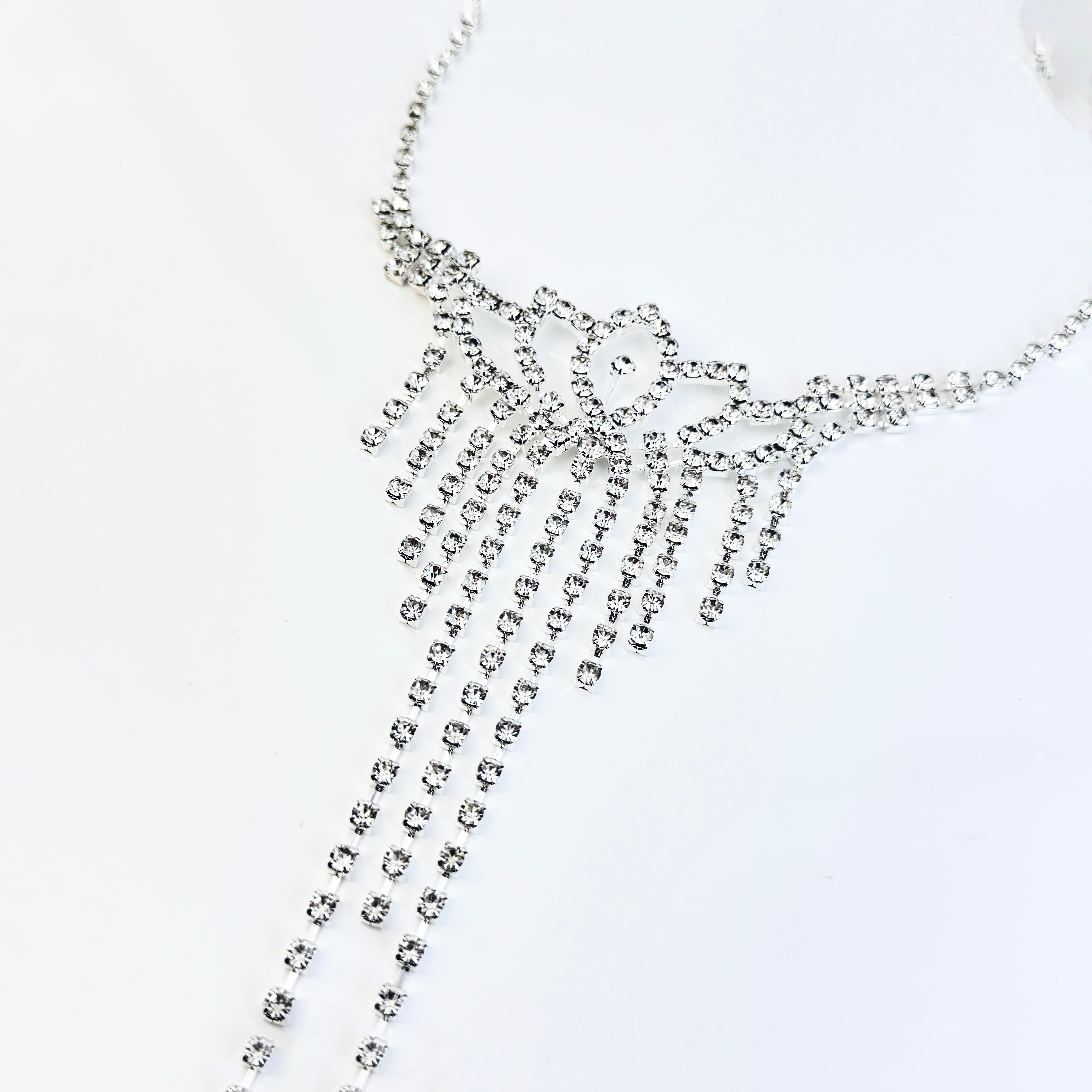 Diamond-Lustre Milky Chain