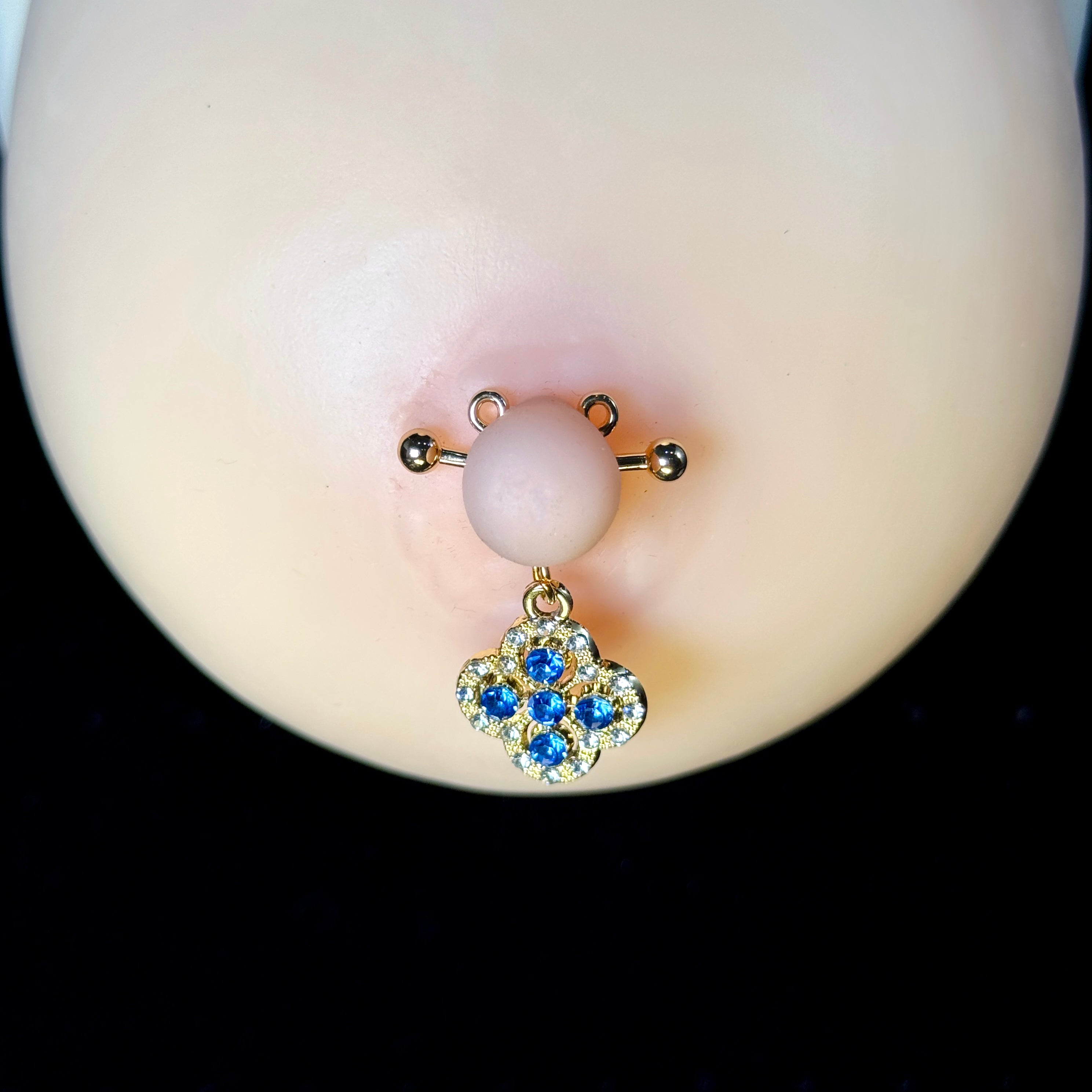 Sapphire Clover Nipple Clamps