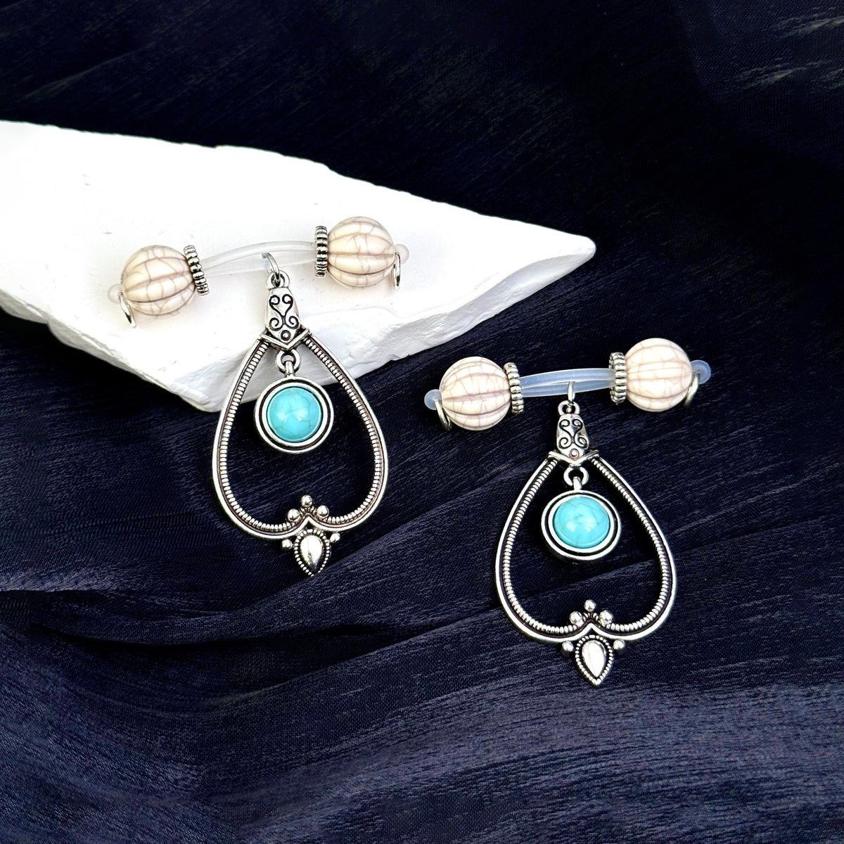Frozen Aqua Charm Clips
