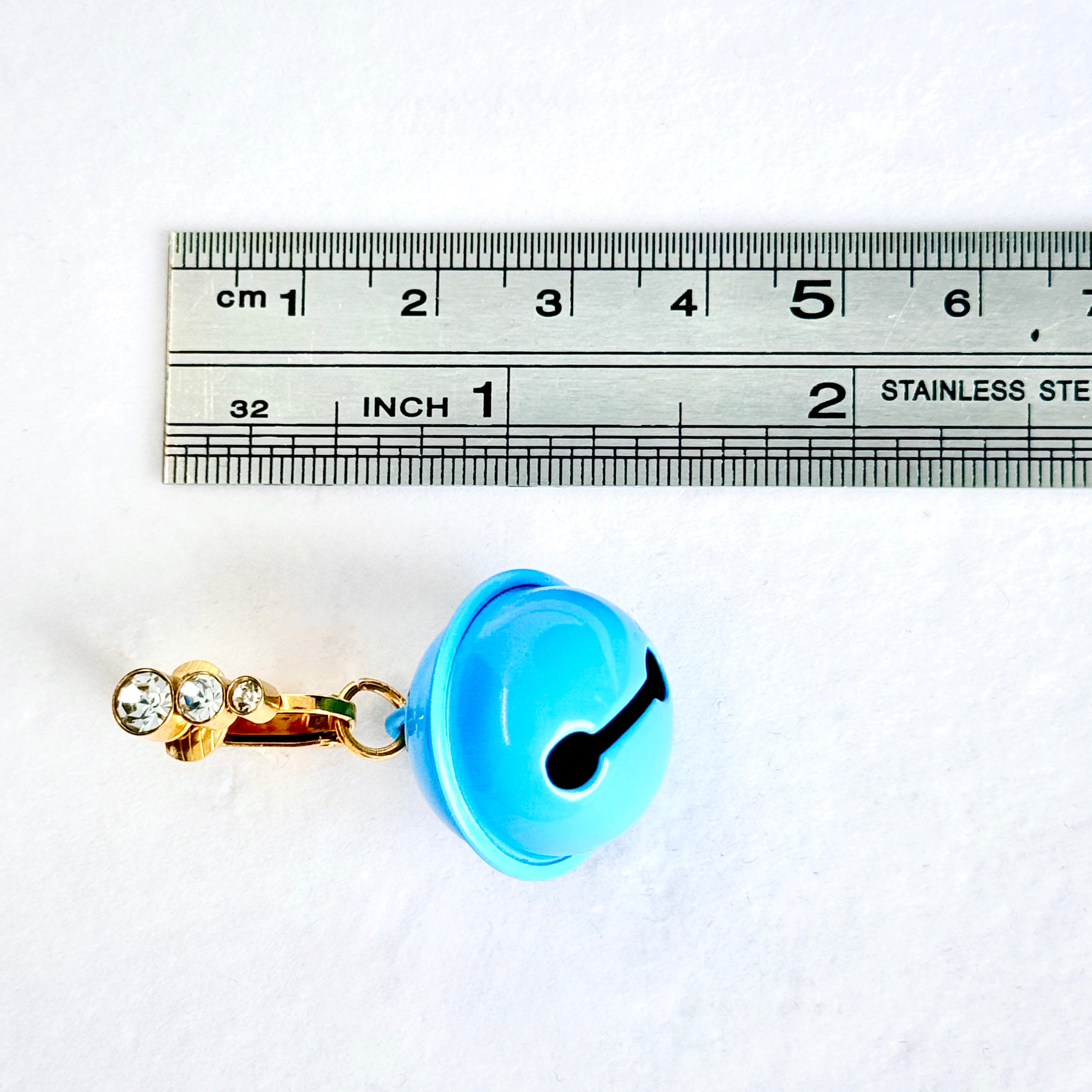 Luna Blue Bell Navel Clip™