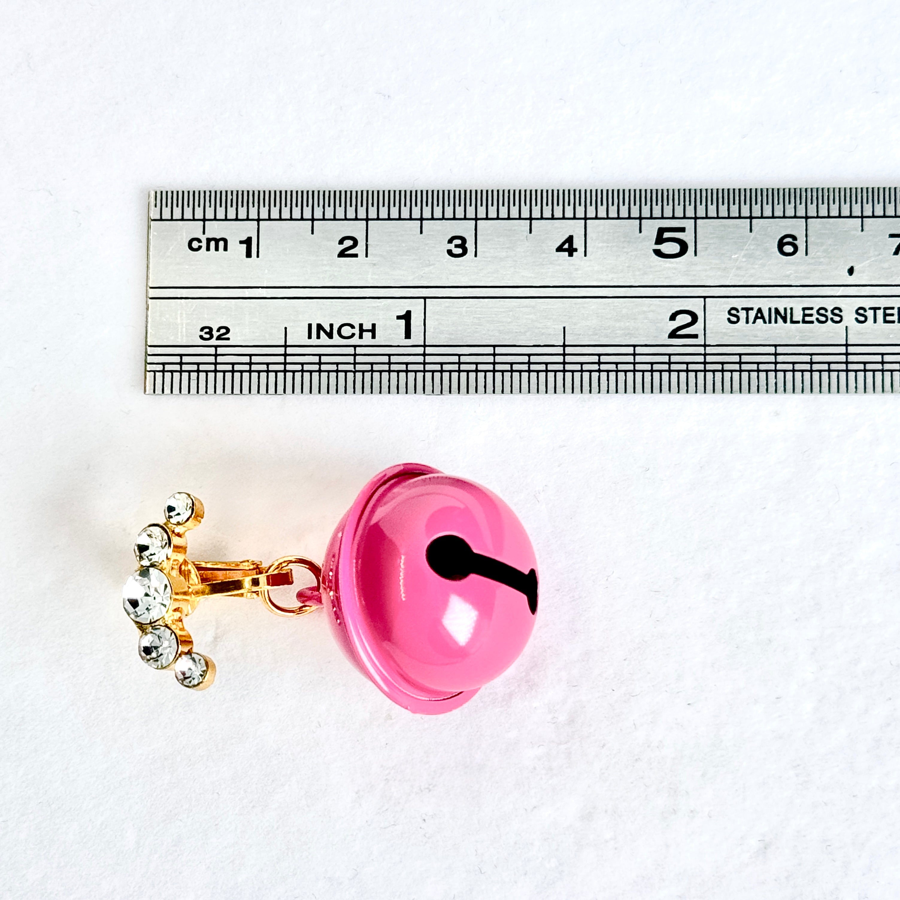 Luna Pink Bell Navel Clip™