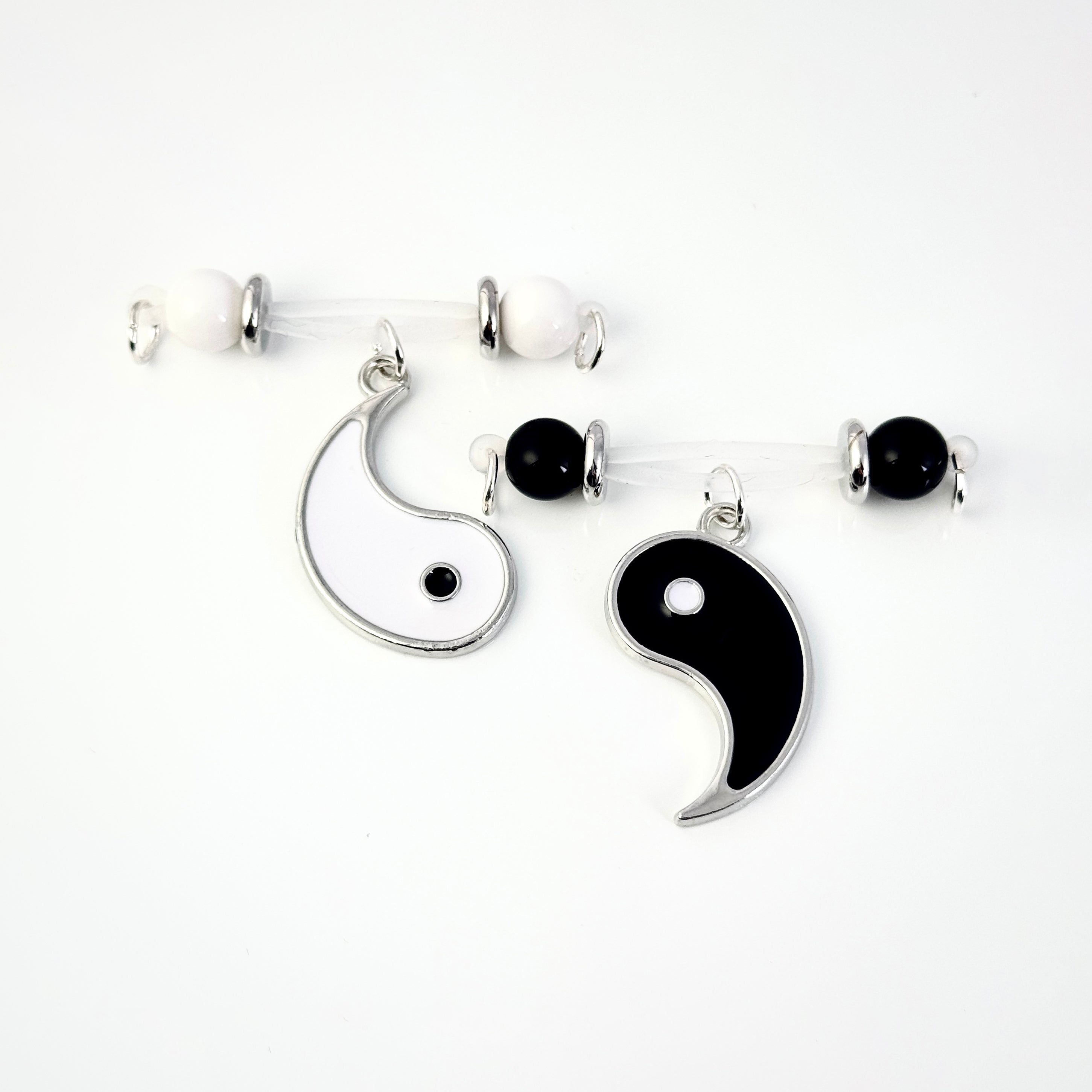 Harmony Black & White Split Charm Set