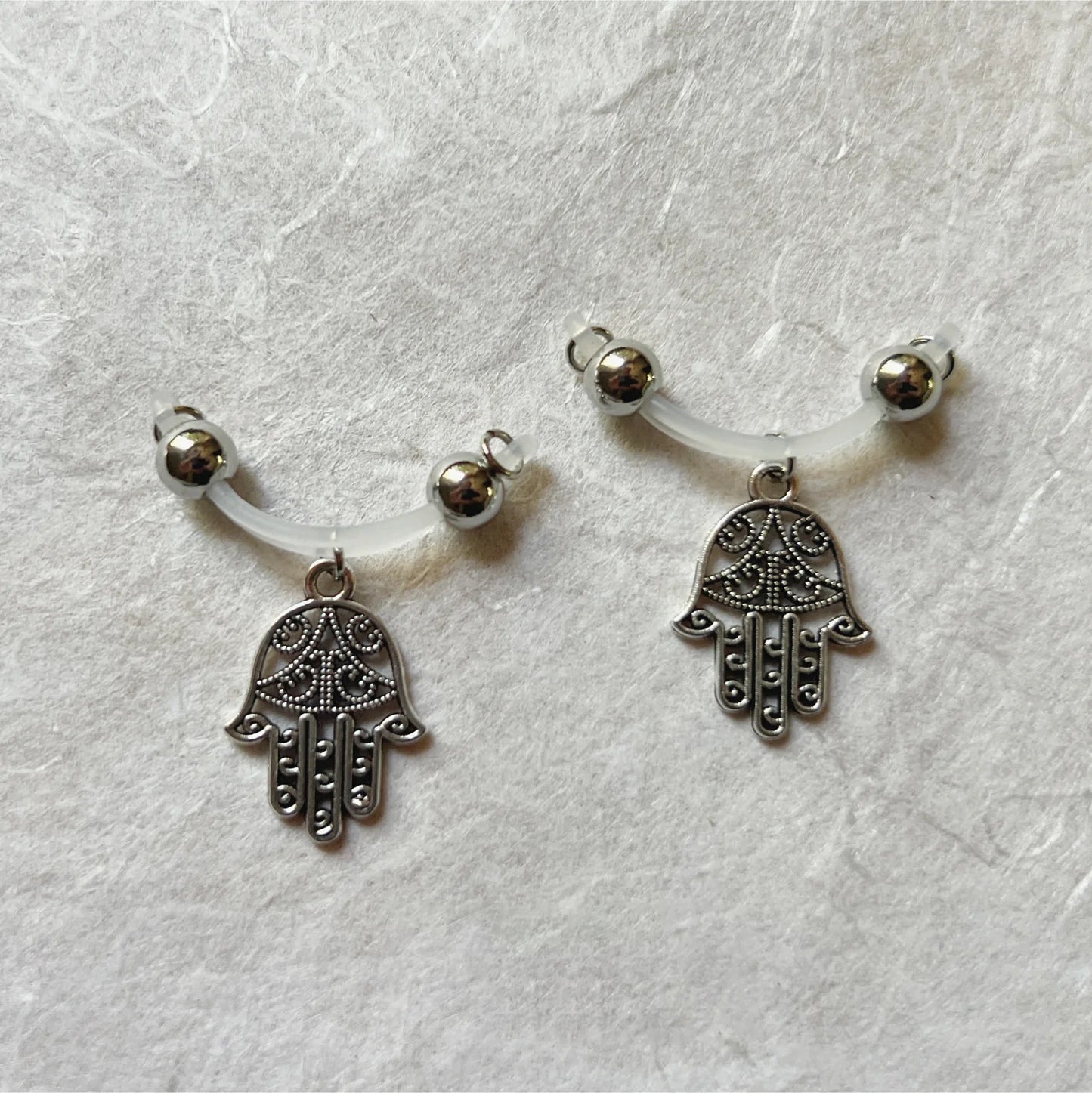 The Gentle Hand Clips