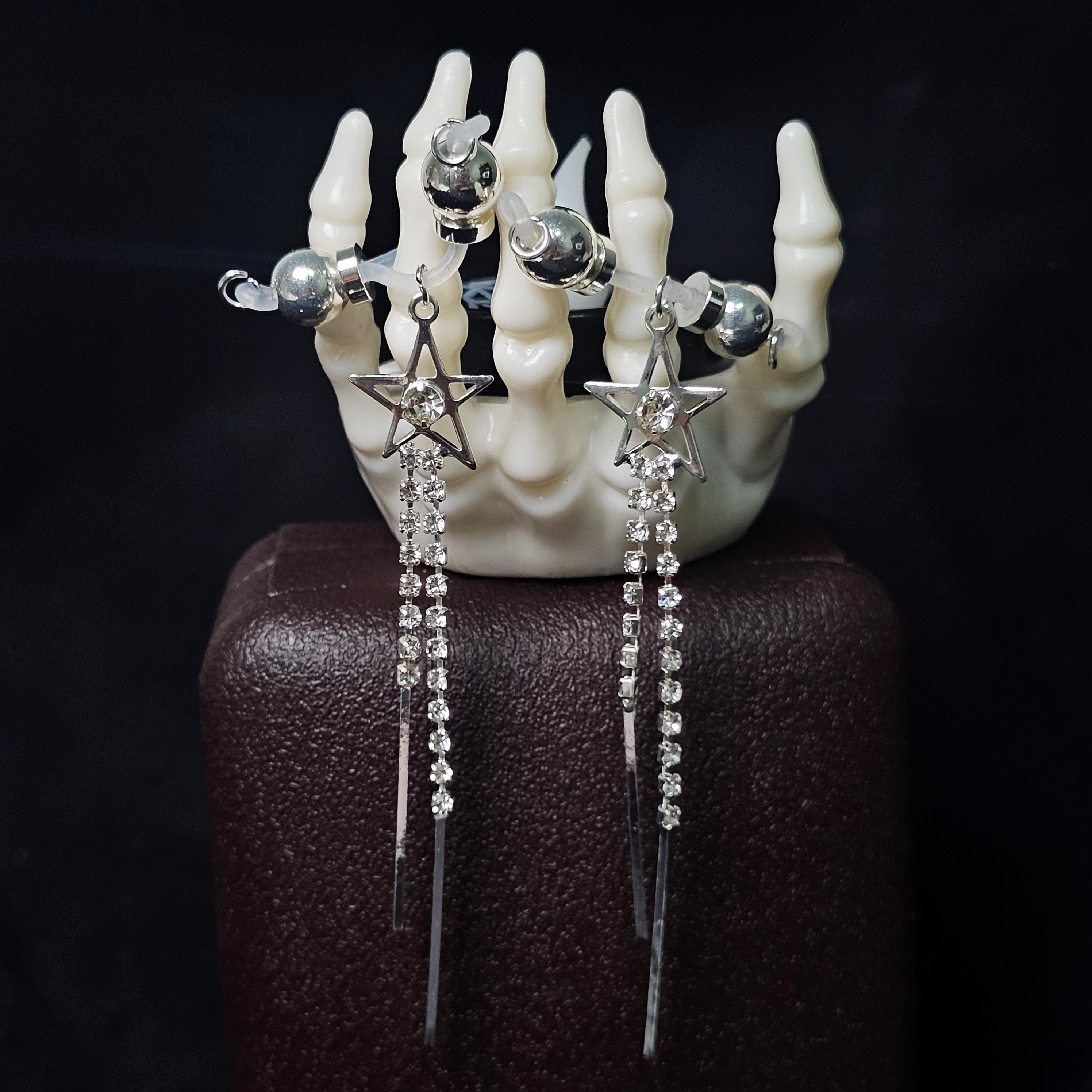 Crystal chain