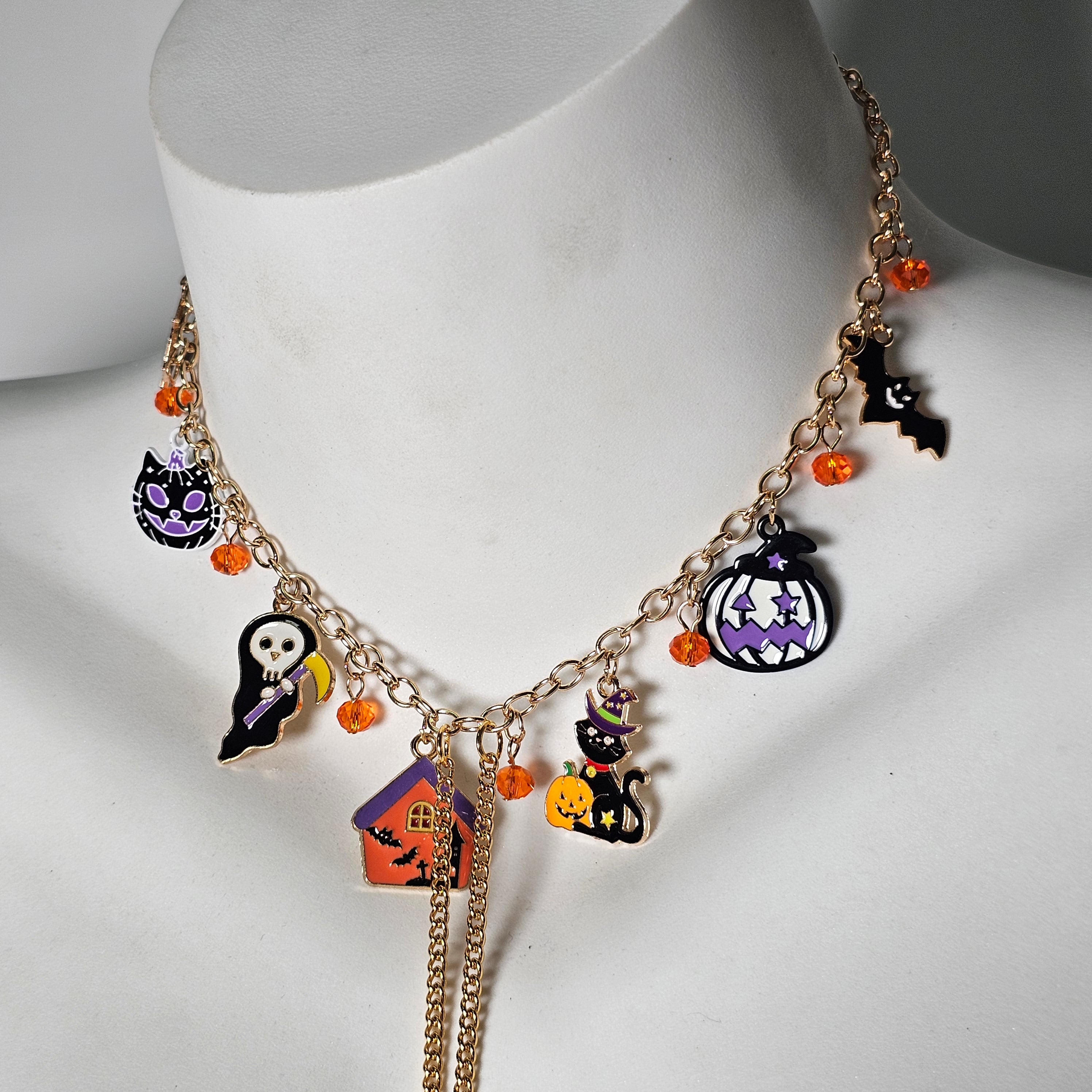 Halloween Seduction Chain