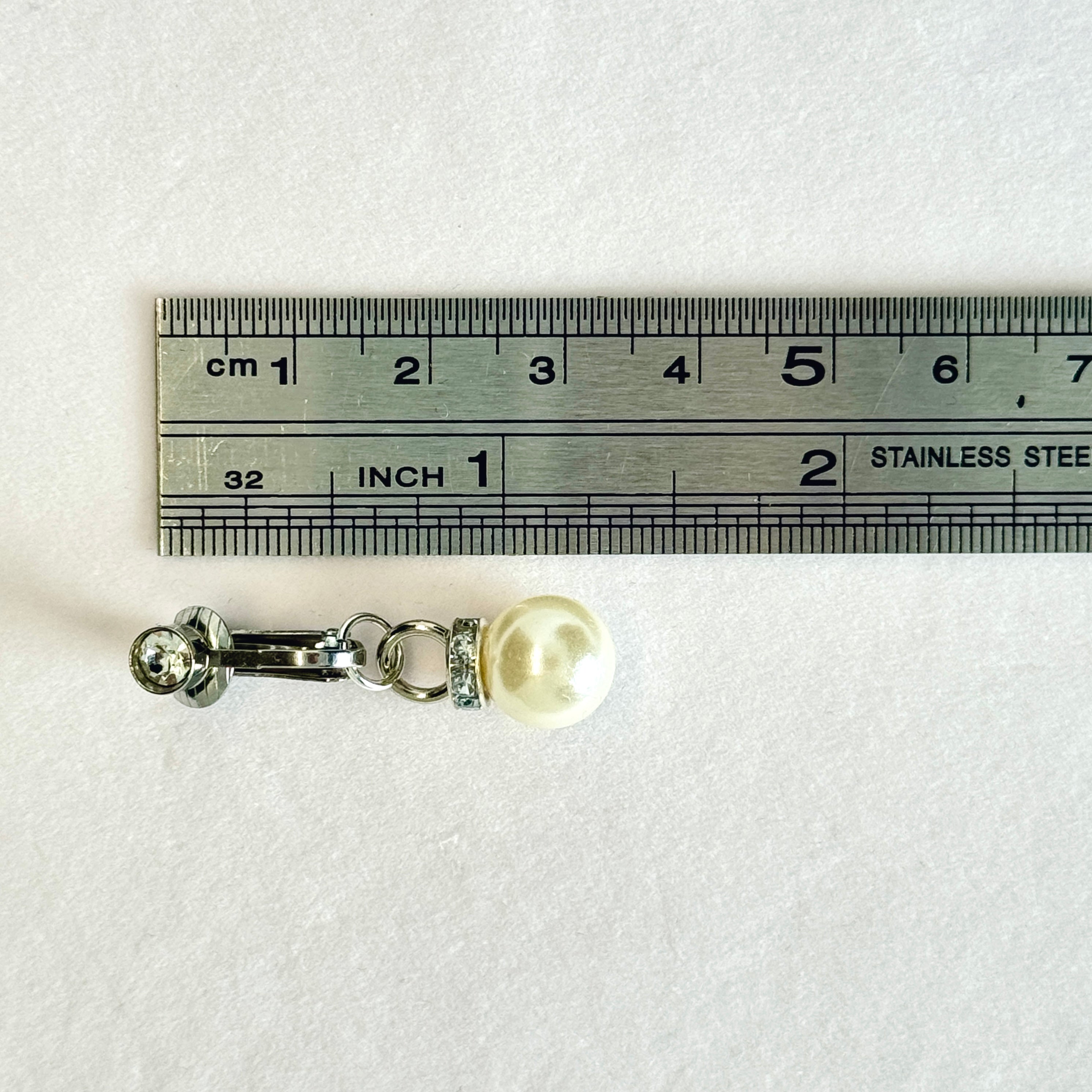 Single-pearl navel clip