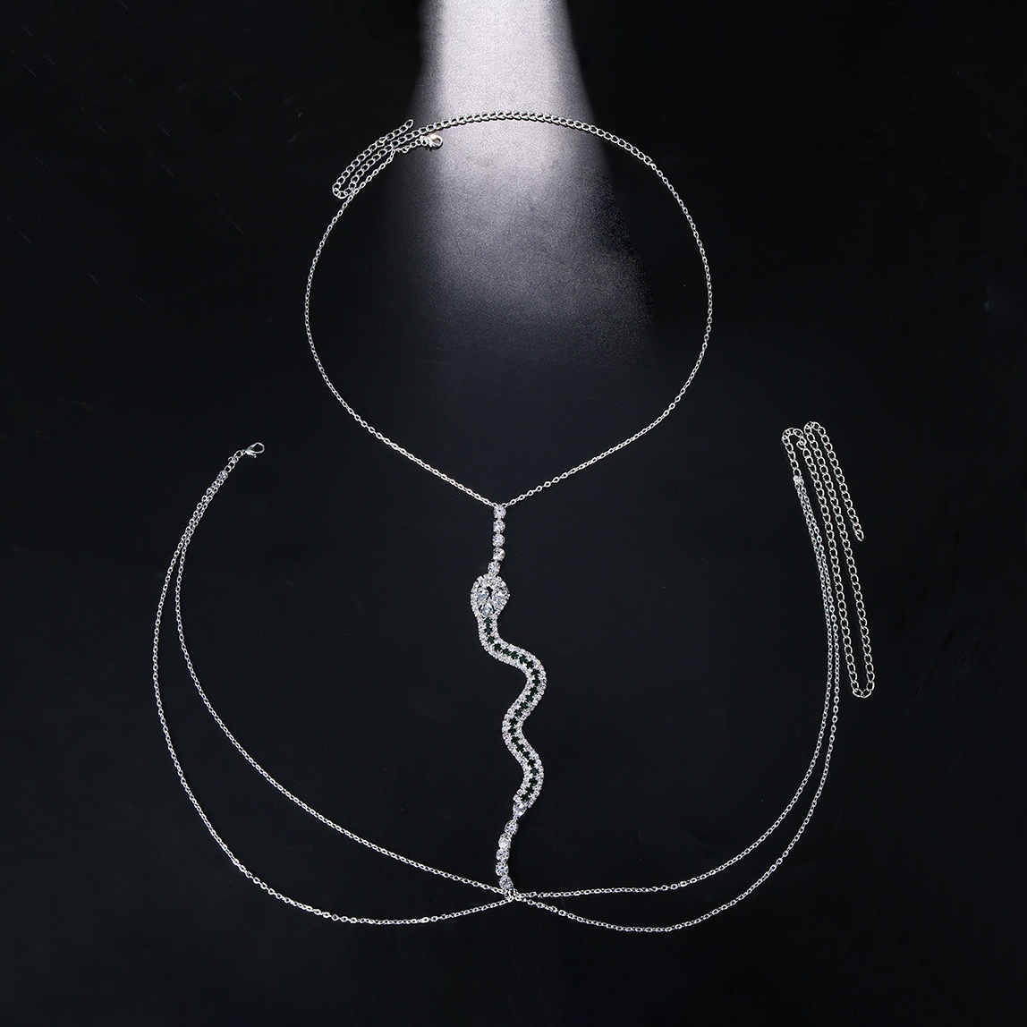 Snake-style body chain
