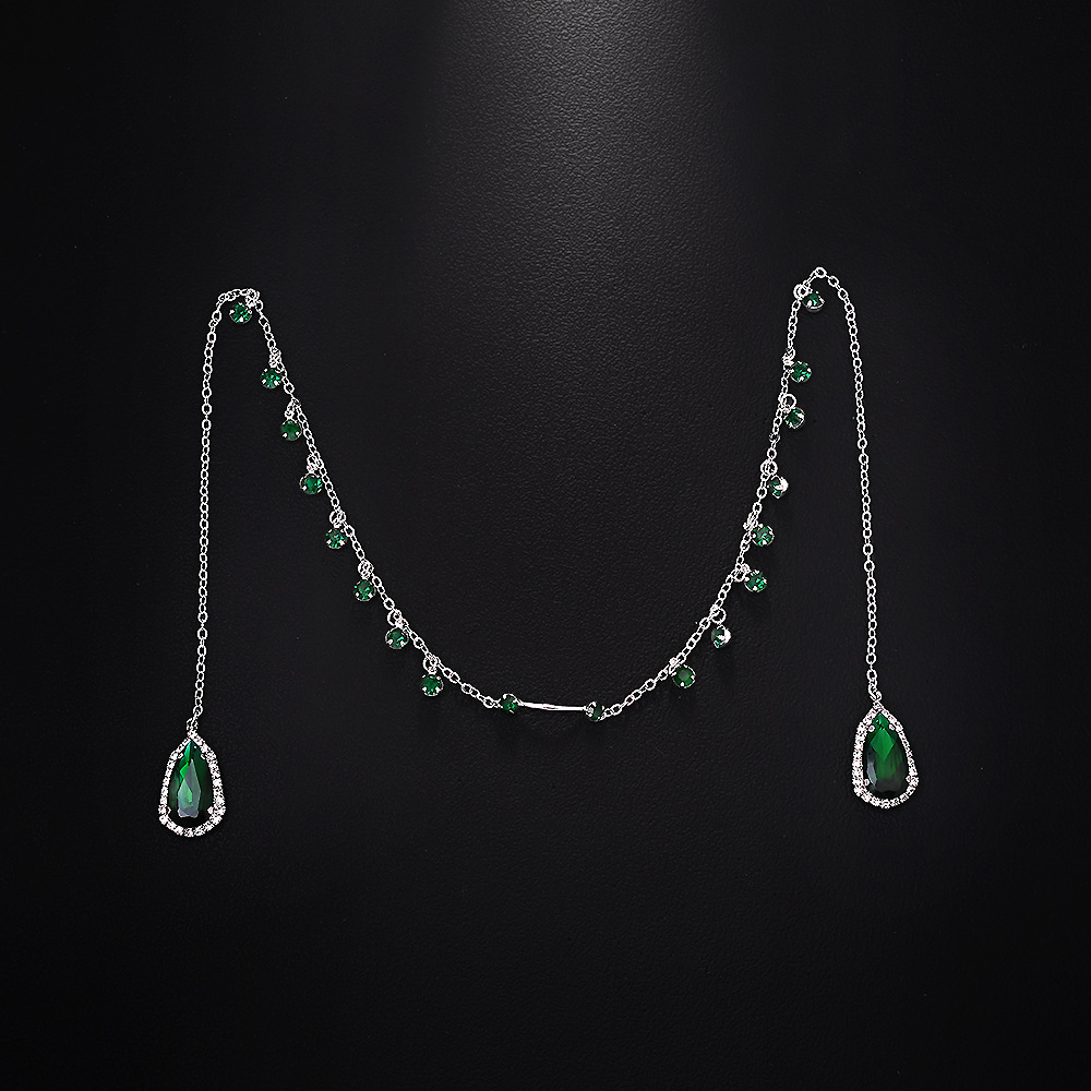 Niche-design rhinestone facial accessory