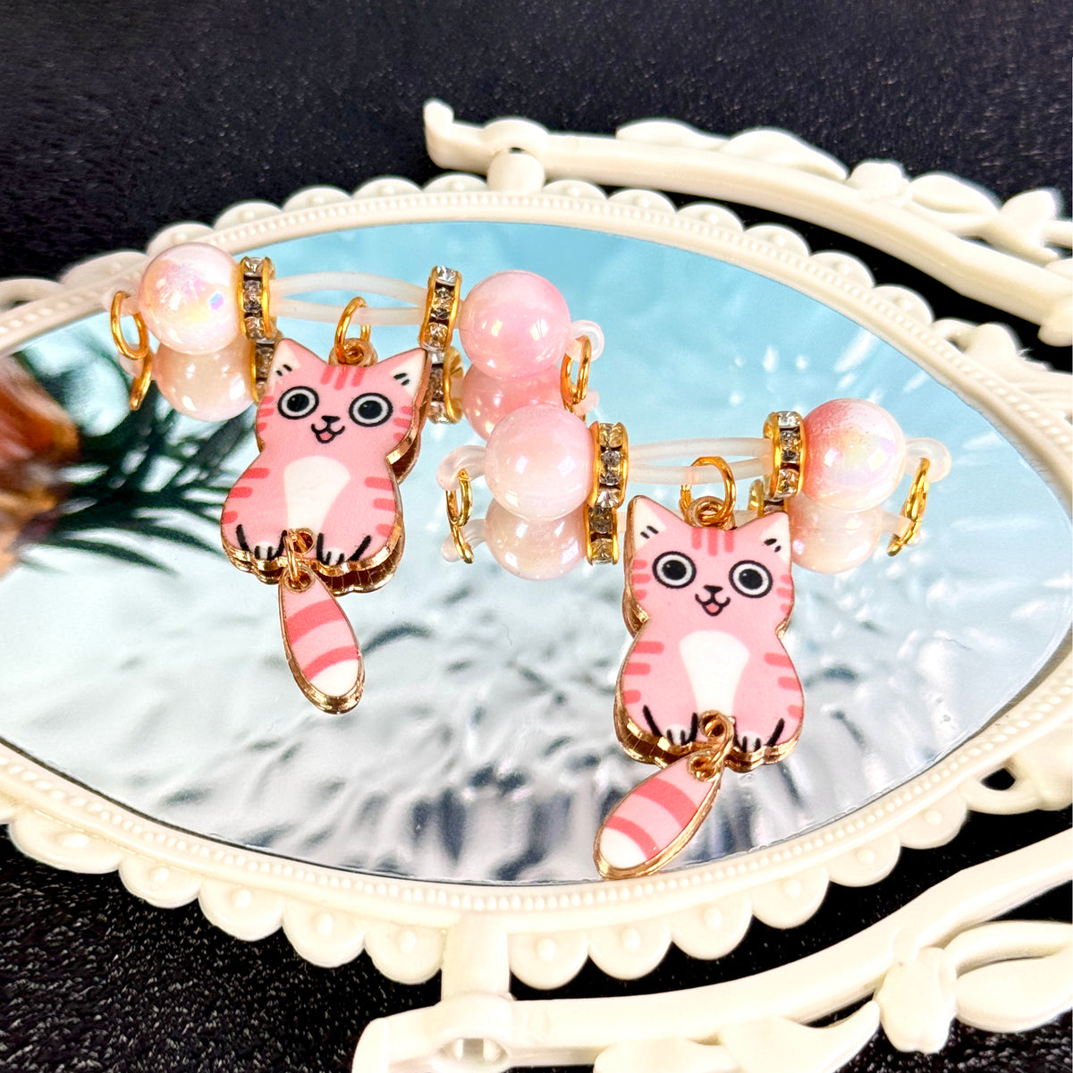 Pearl Kitty Non-Piercing Nipple Ring