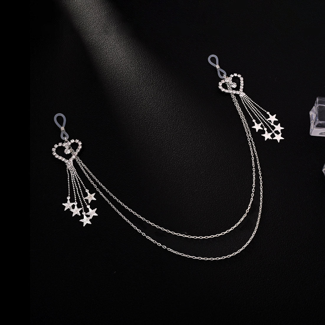 Heart-shaped tassel pendant nipple chain