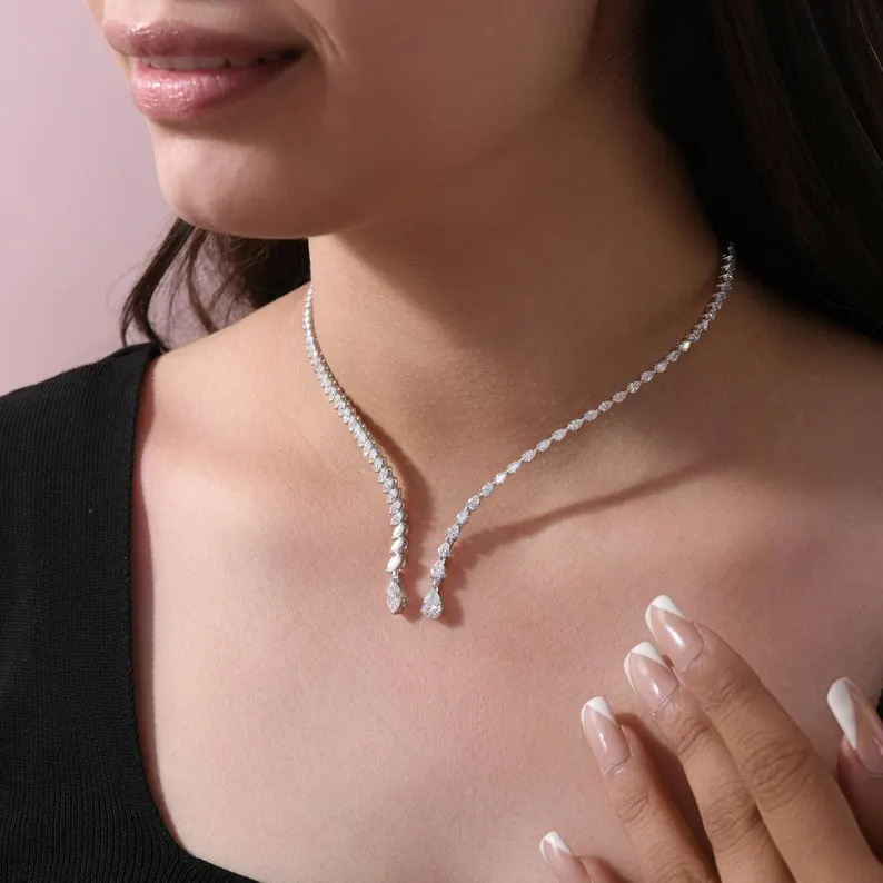 Rhinestone collarbone chain for parties