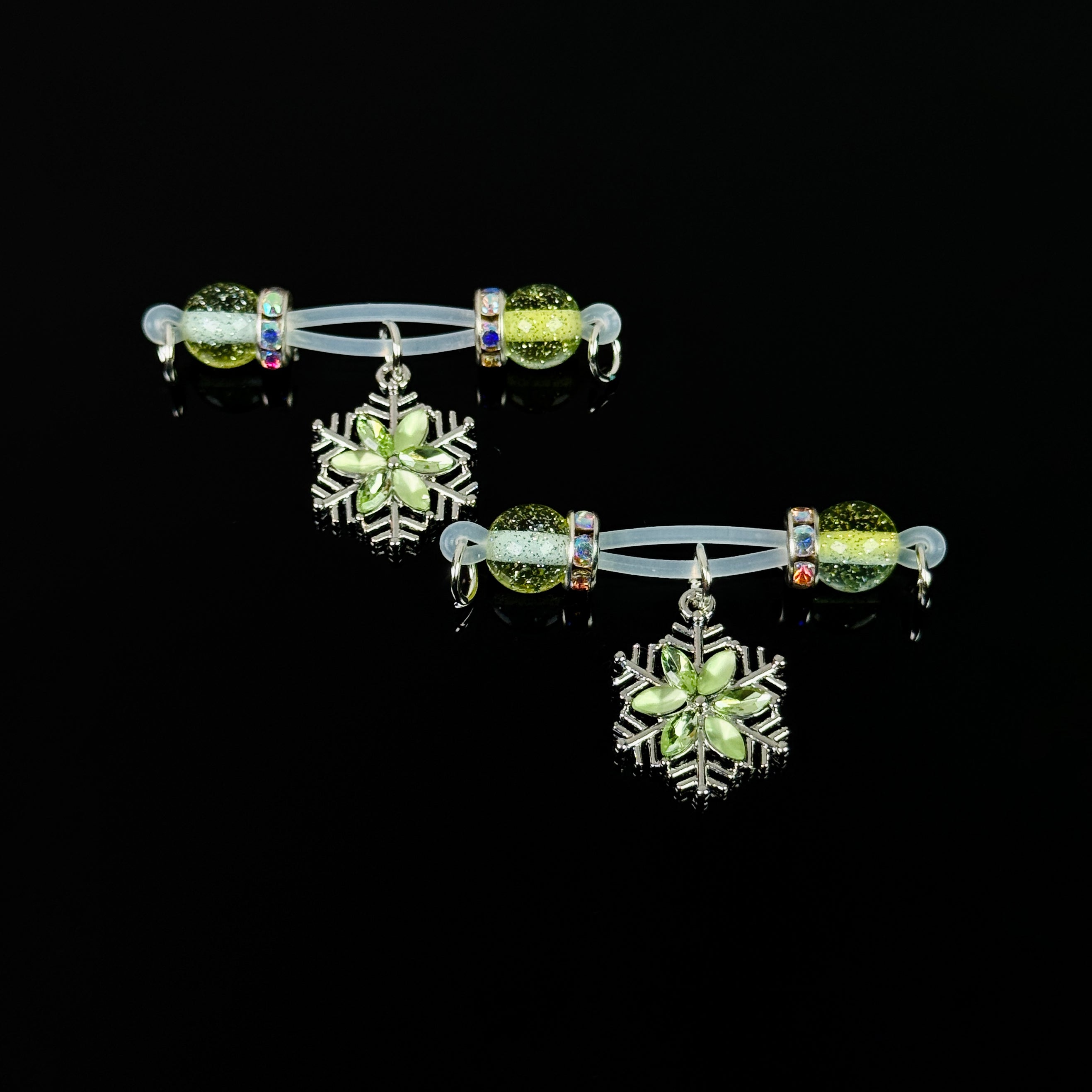 Emerald Snow Clip