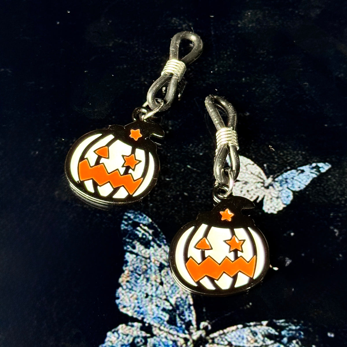 Spooky Pumpkin No-Piercing Nipple Clamp