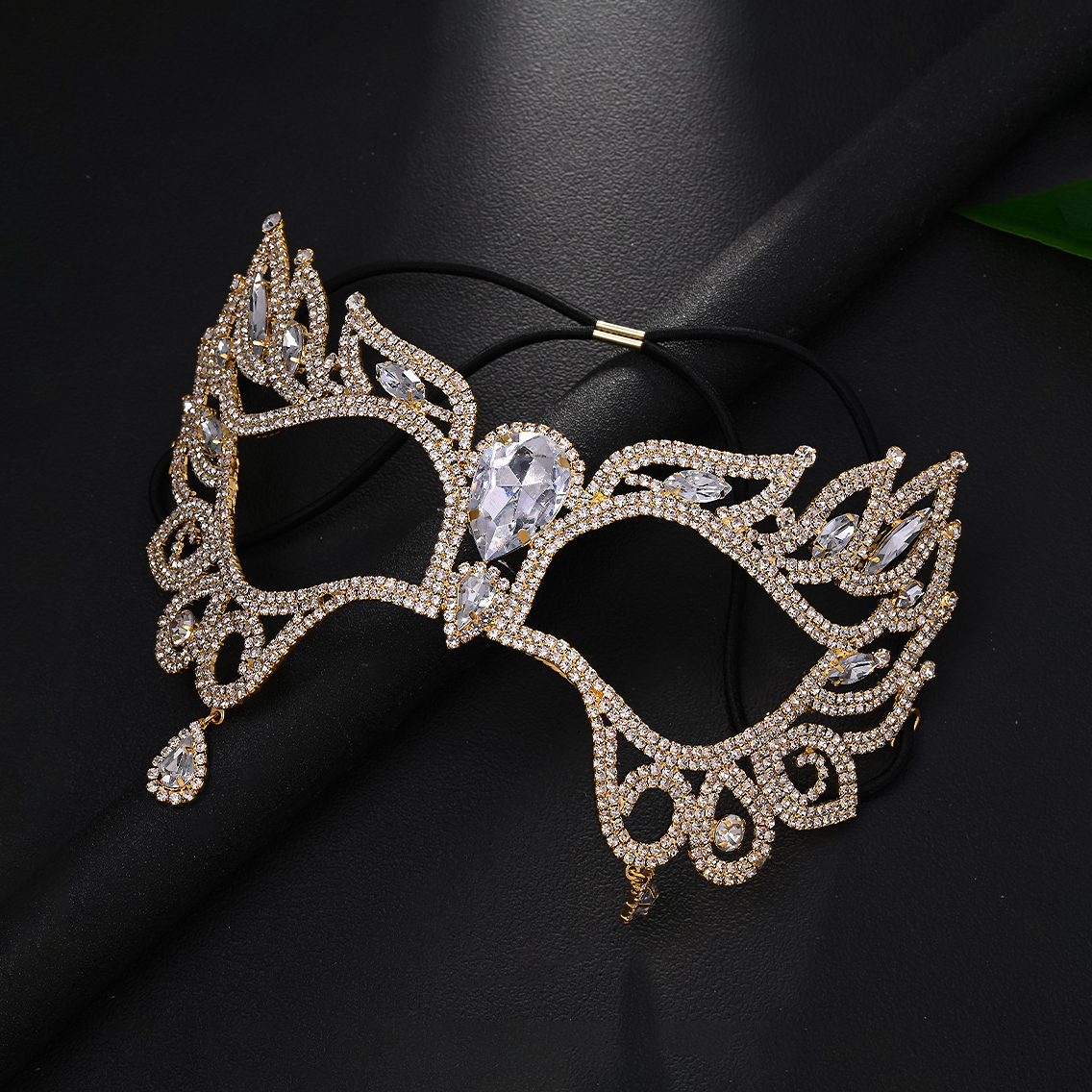 Rhinestone face mask