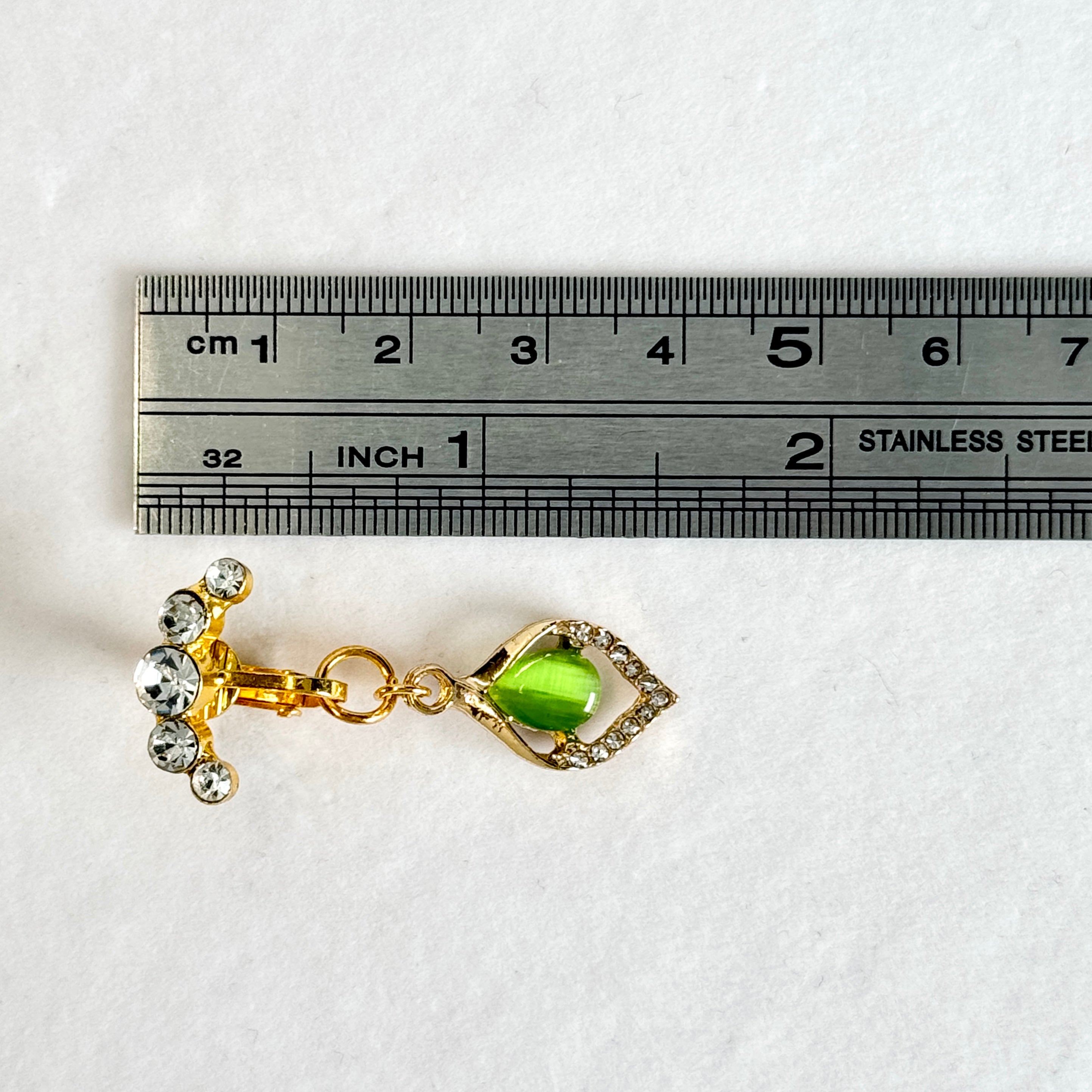 Emerald Teardrop Belly Clip