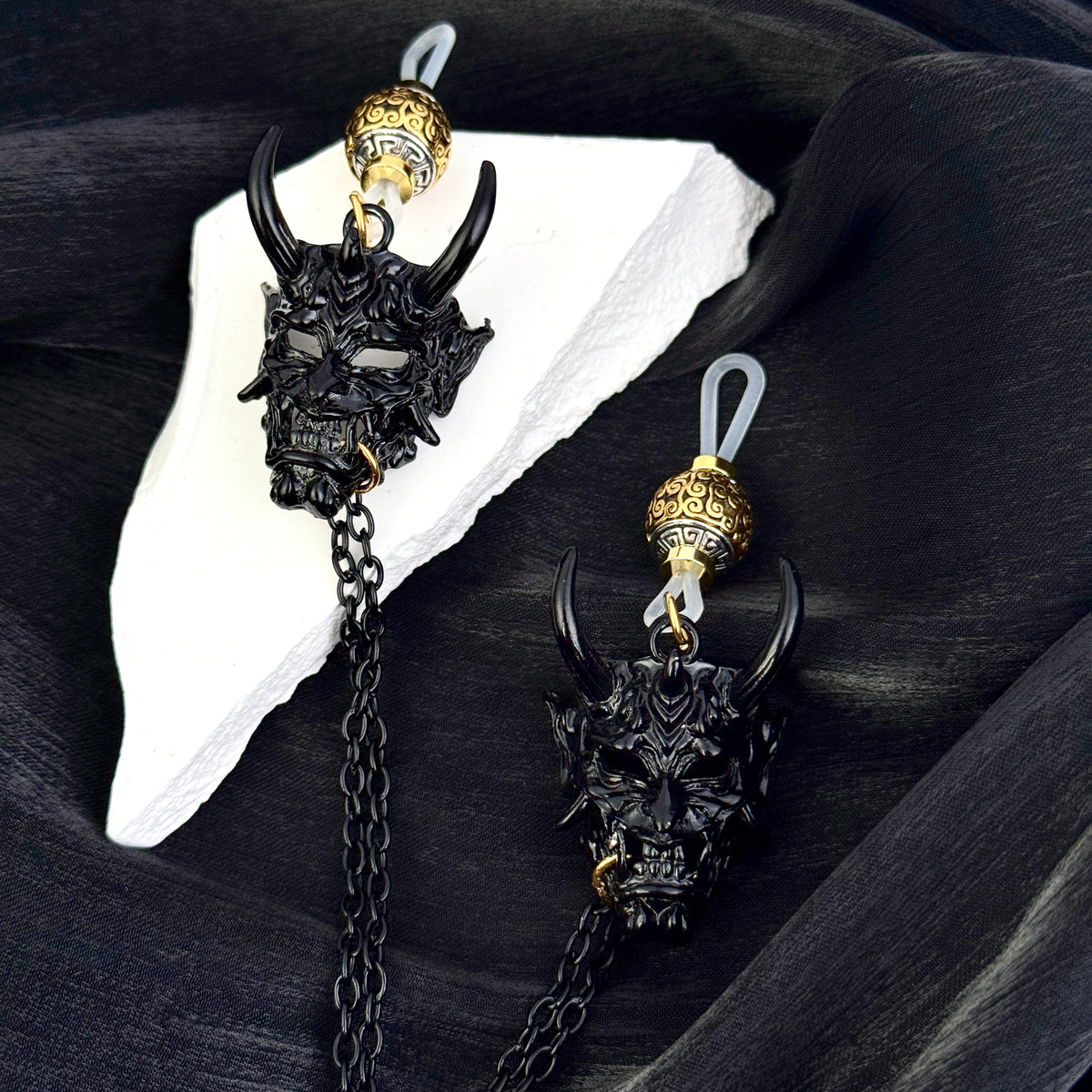 Shadow Demon Nipple Chain