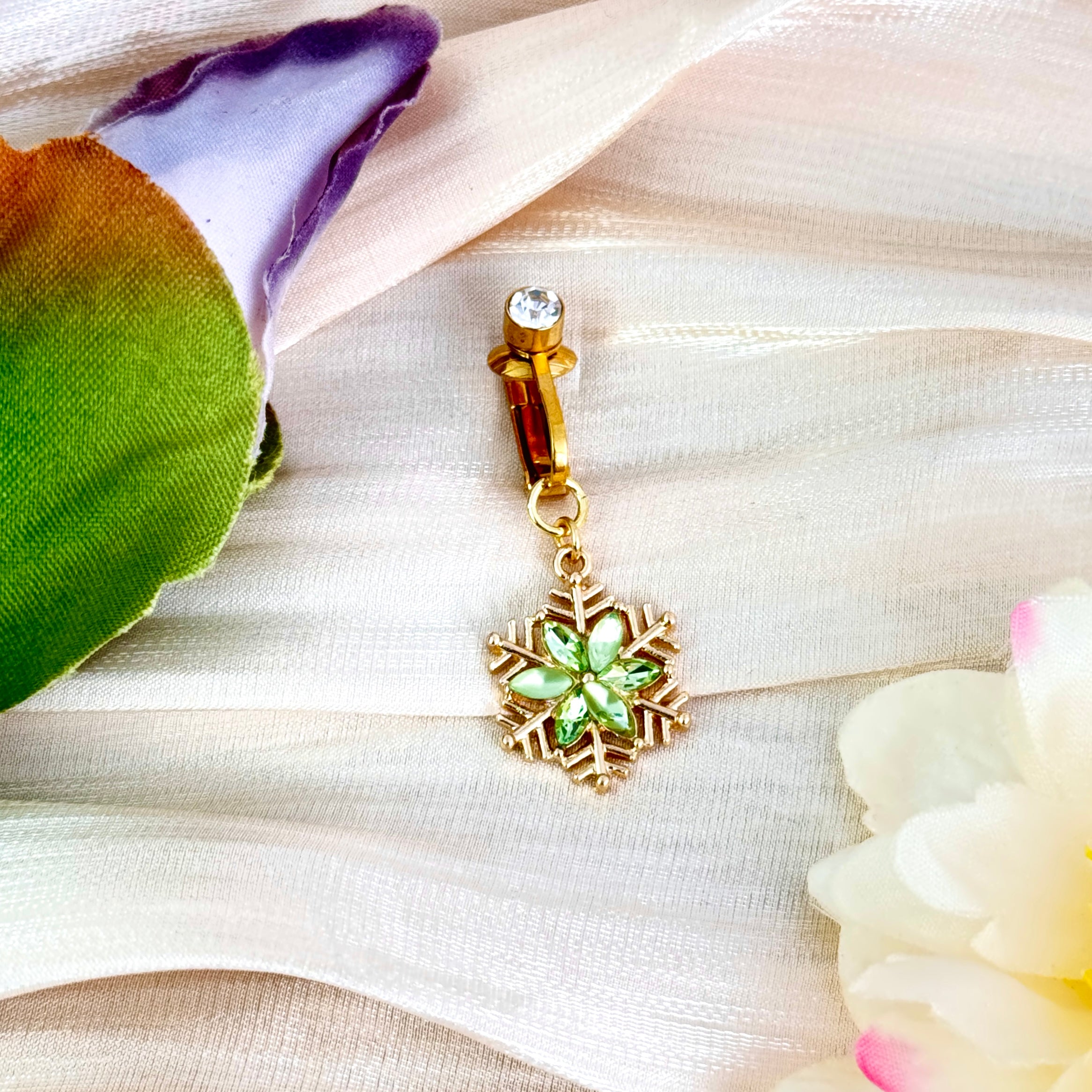 Emerald Snowflake Faux Belly Button Ring