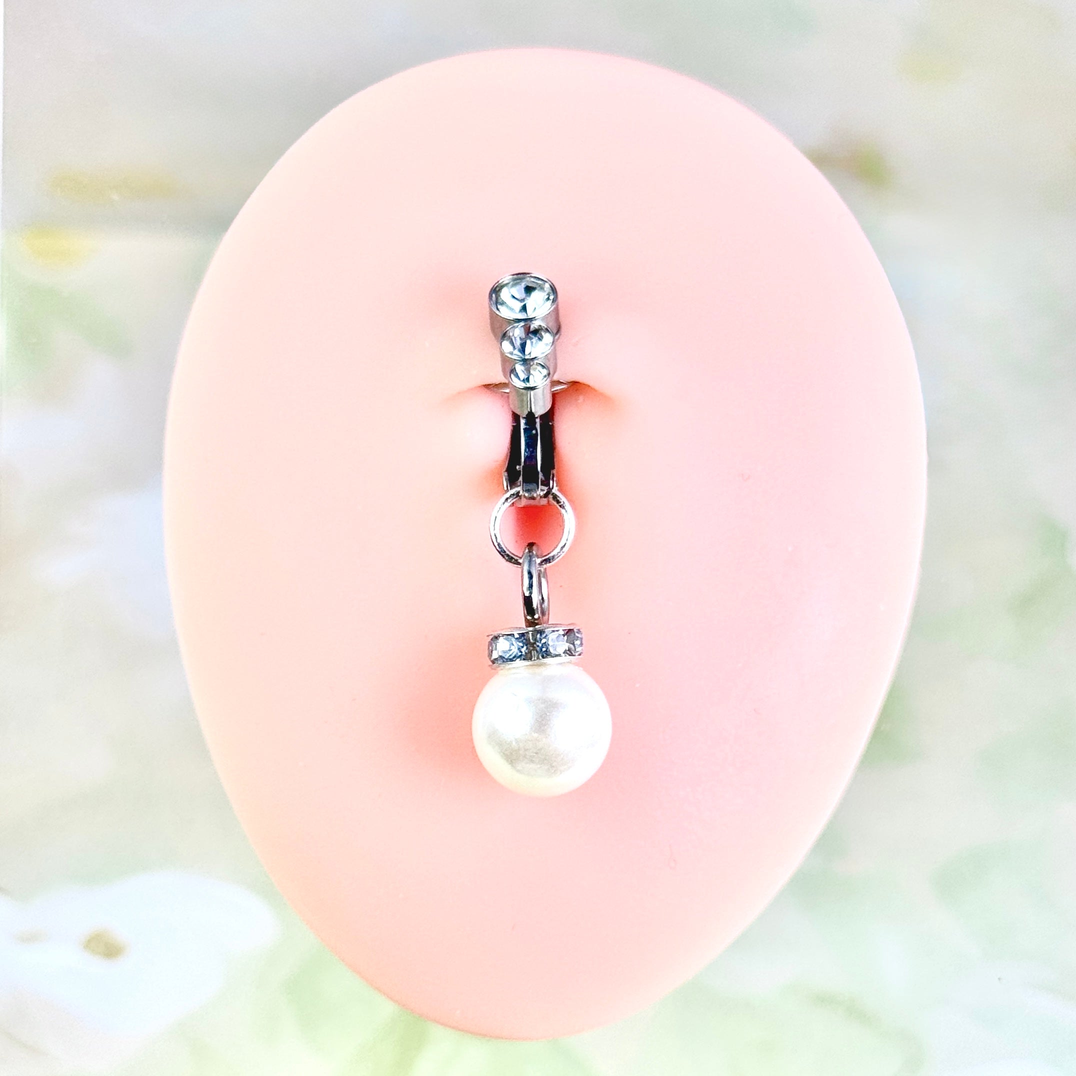 Luna Pearl Drop Navel Clip™