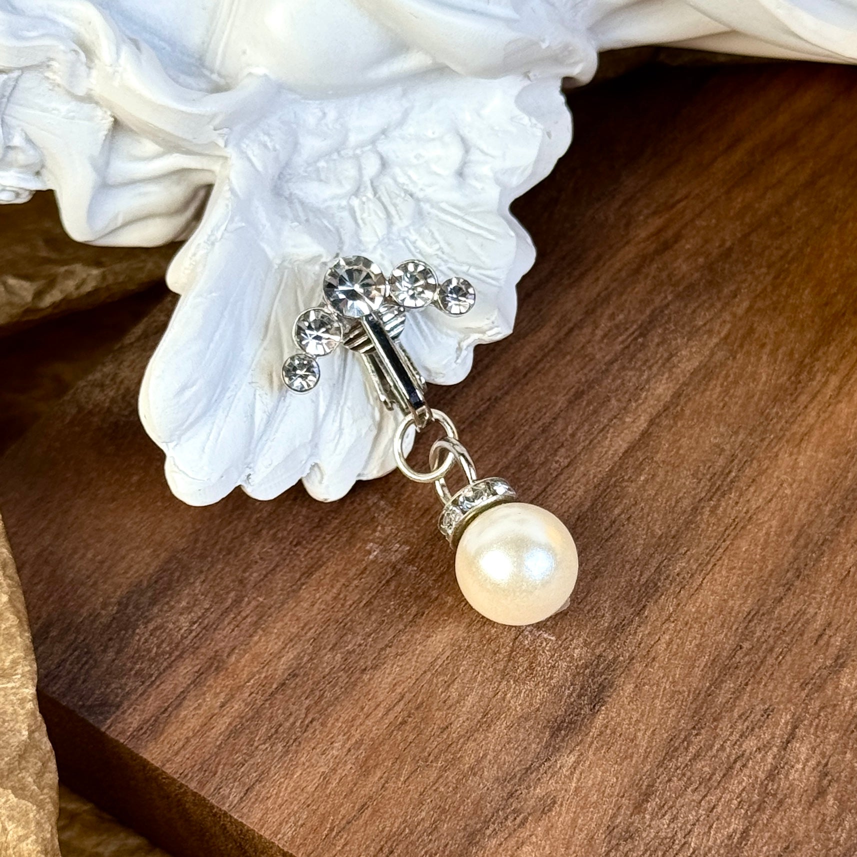 Deep-sea pearl non-piercing navel