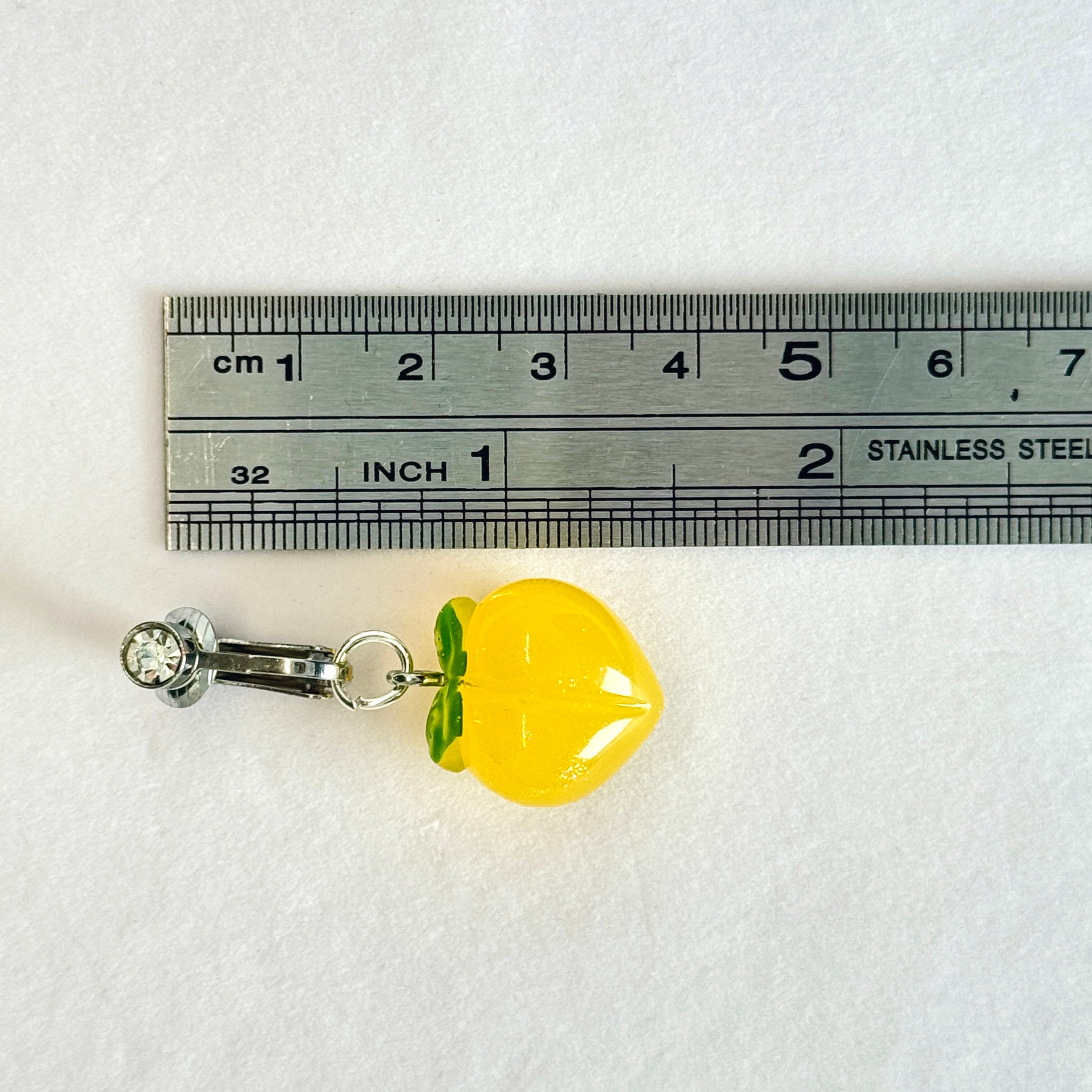 Energy Peach Adjustable Navel Clip
